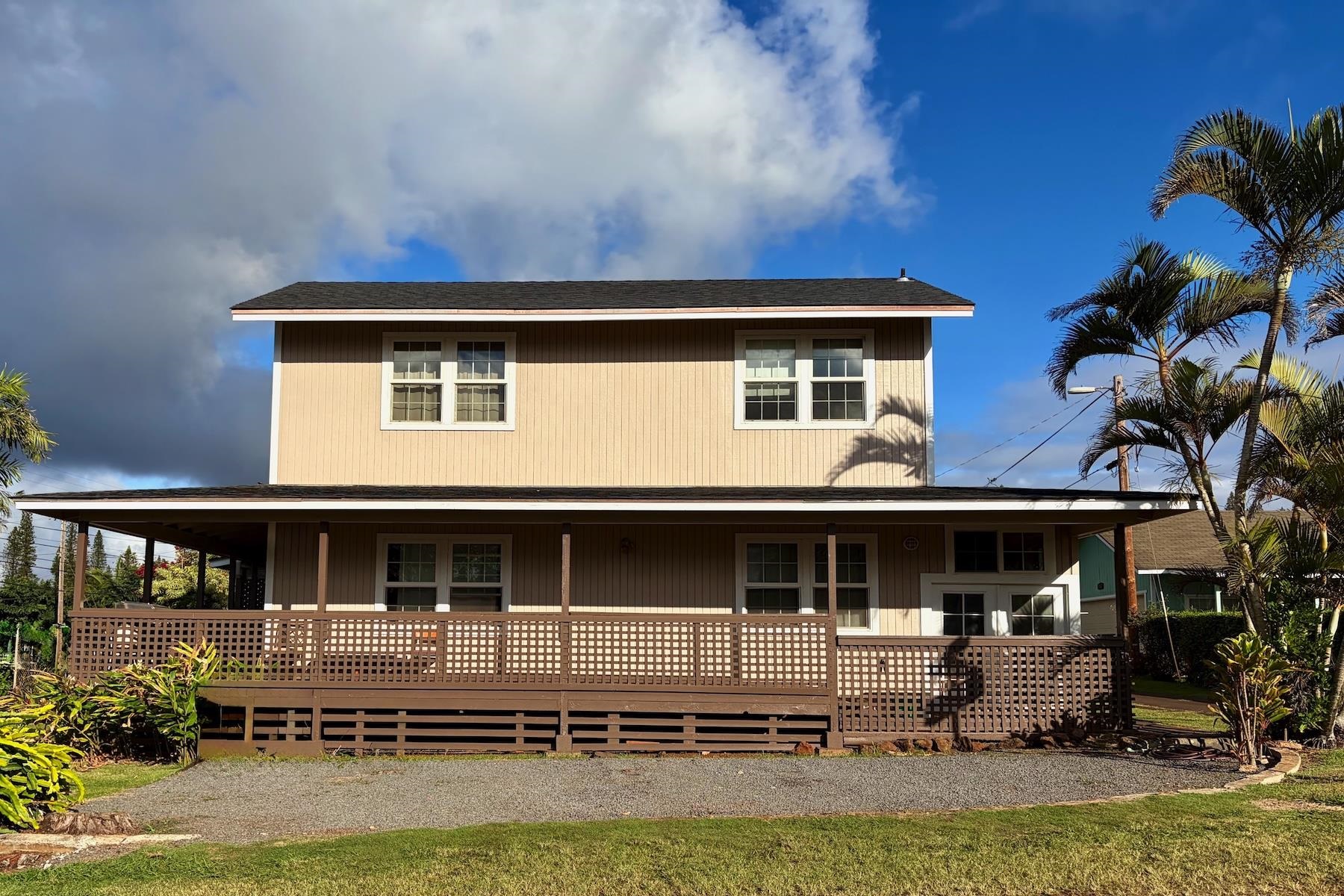 1320 Lanai Ave Property Photo 2