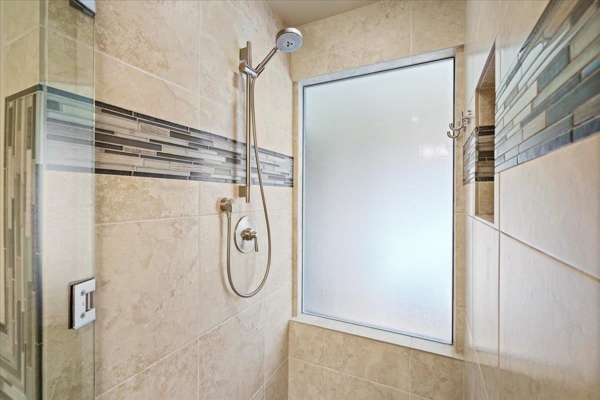 2560 Kekaa Dr Property Photo 22