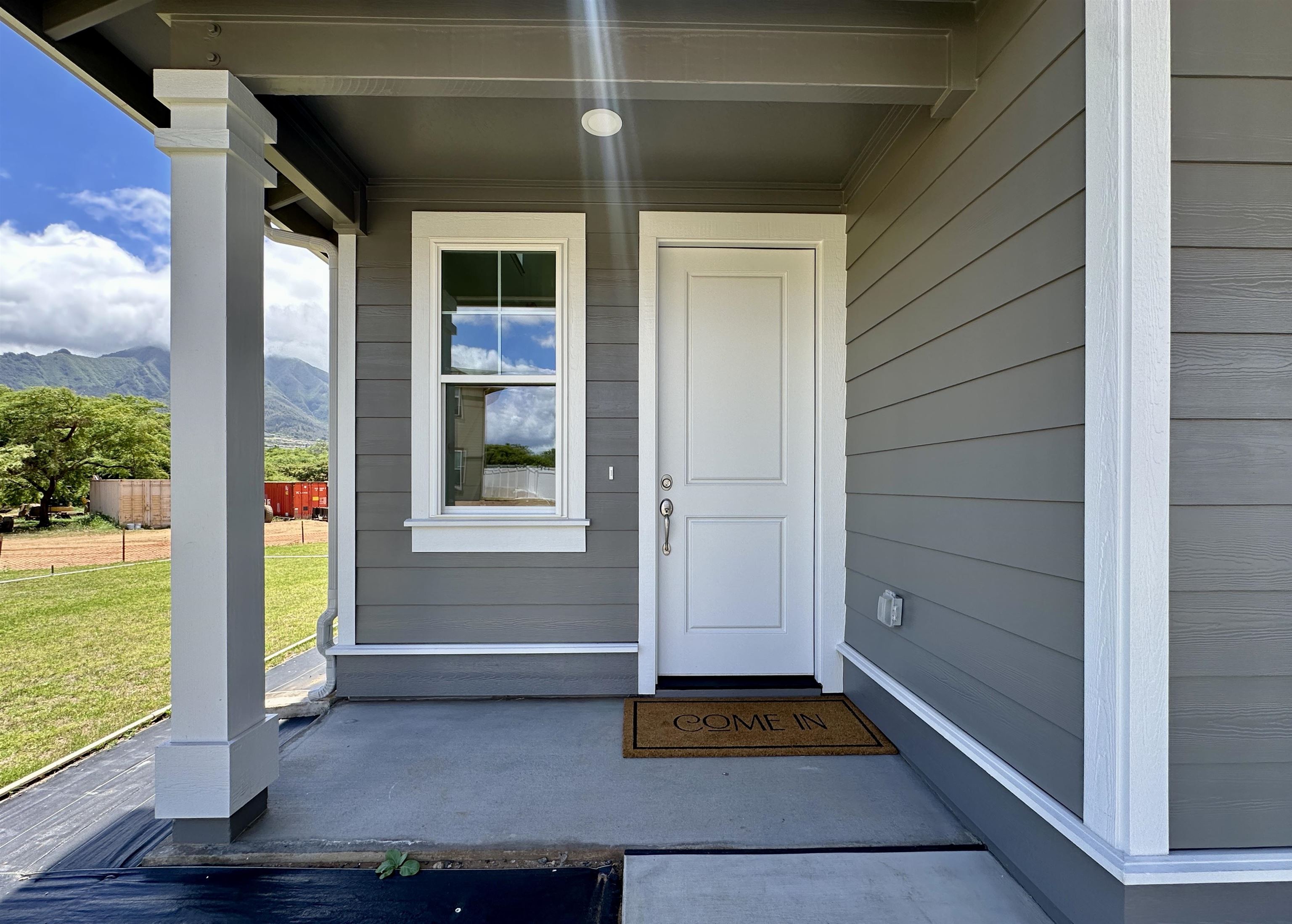107 Unahe Pl Property Photo 2