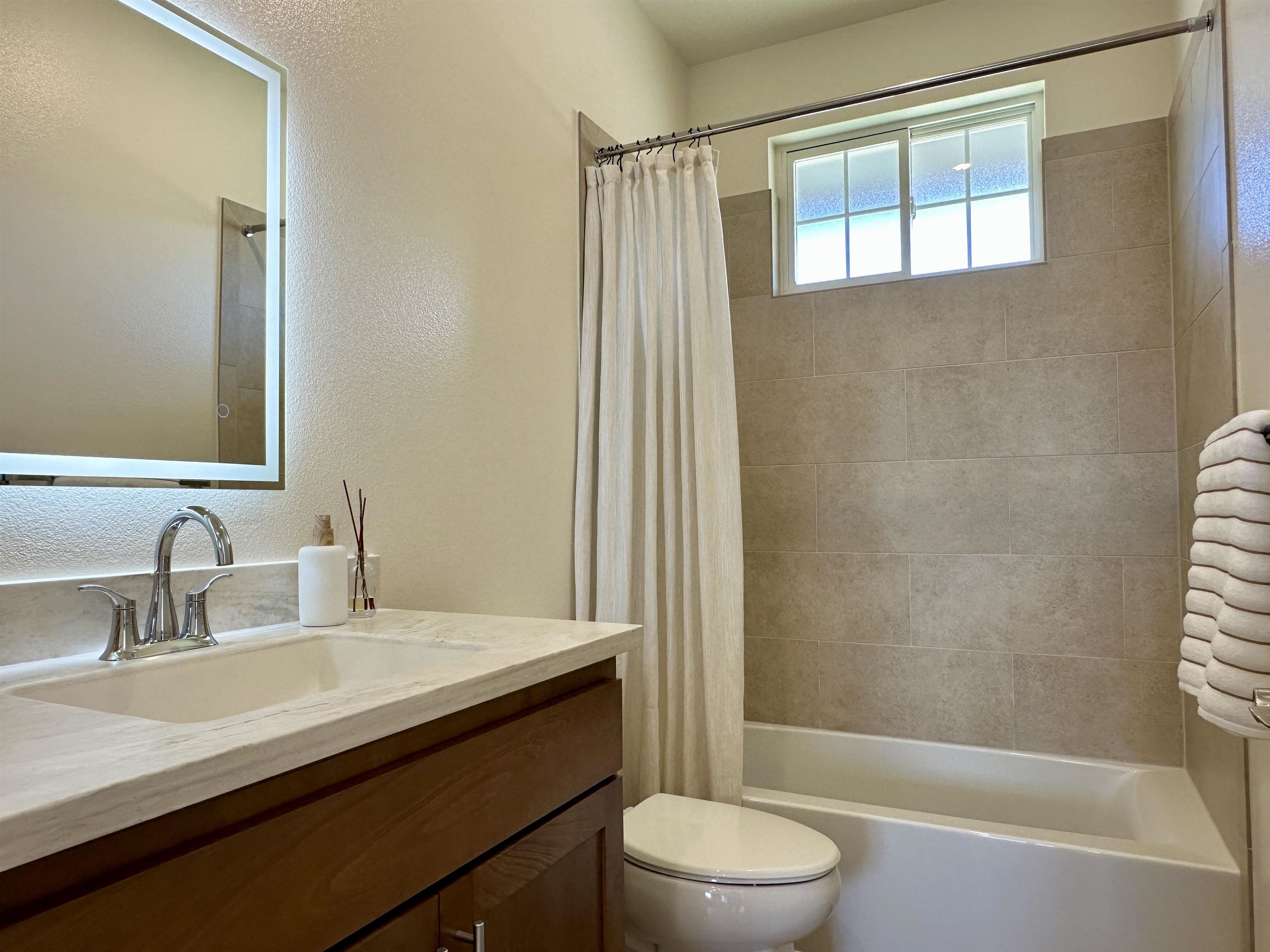 107 Unahe Pl Property Photo 18