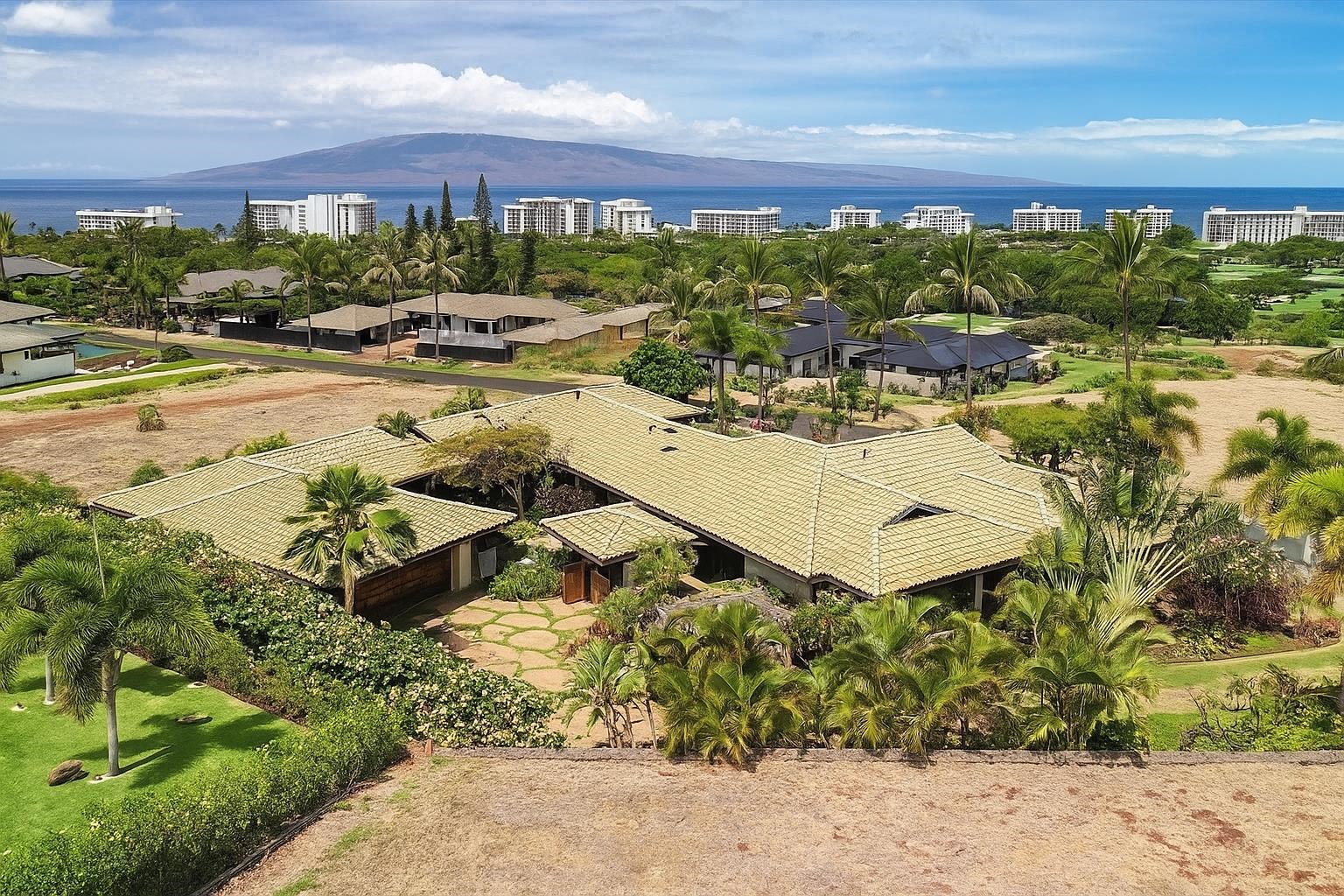 137 Anapuni Loop Property Photo 5