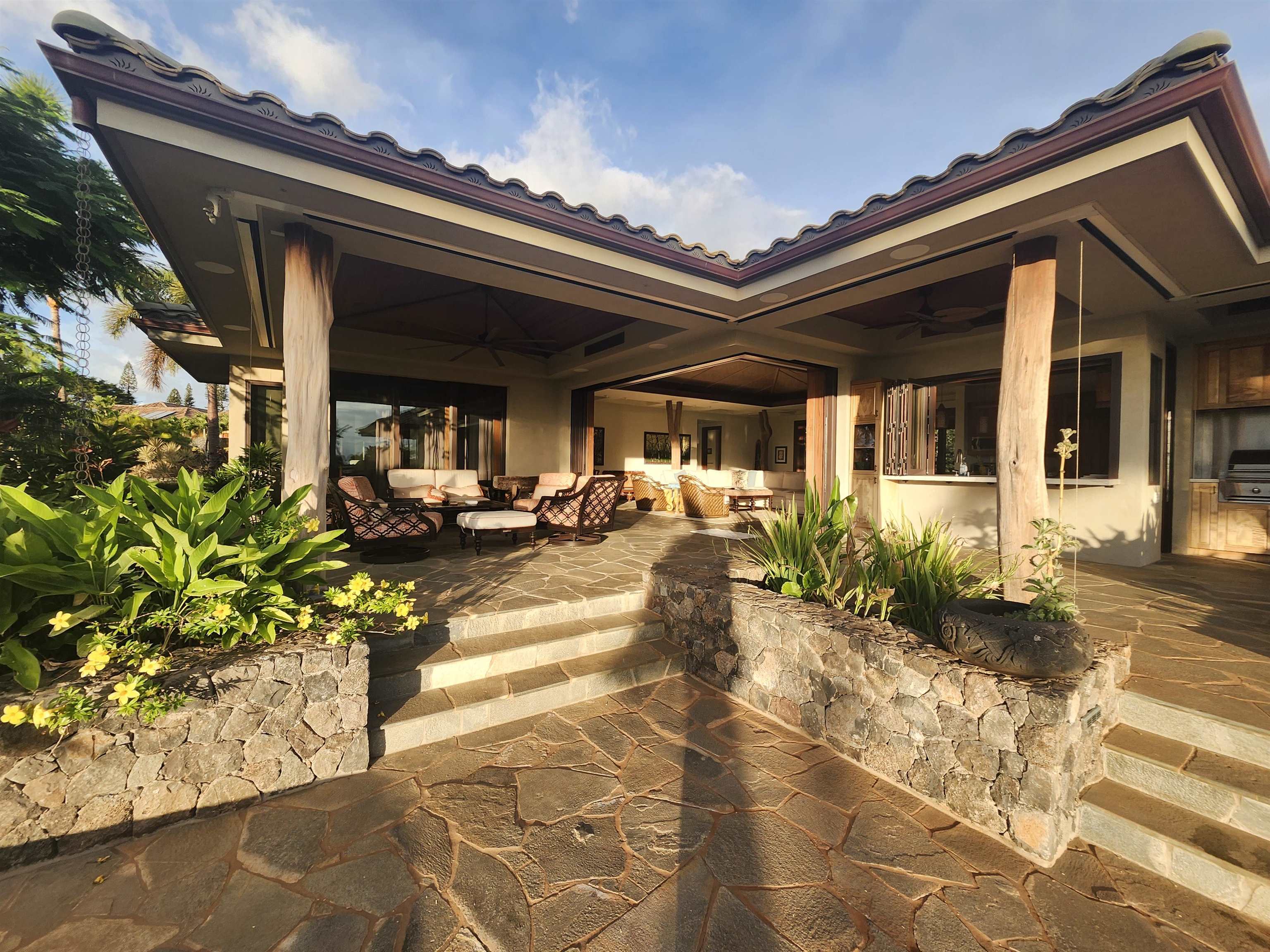 137 Anapuni Loop Property Photo 11