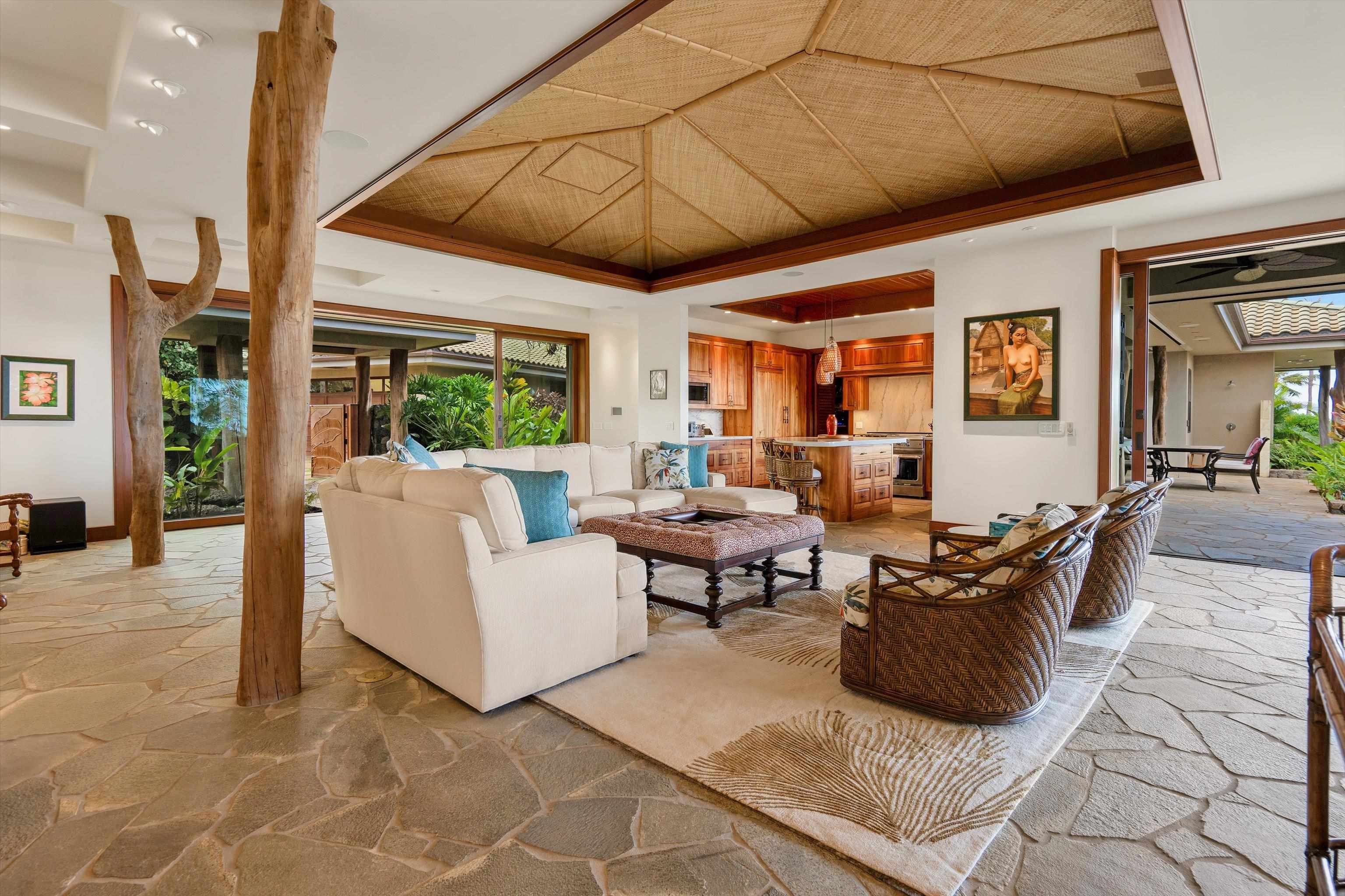 137 Anapuni Loop Property Photo 16