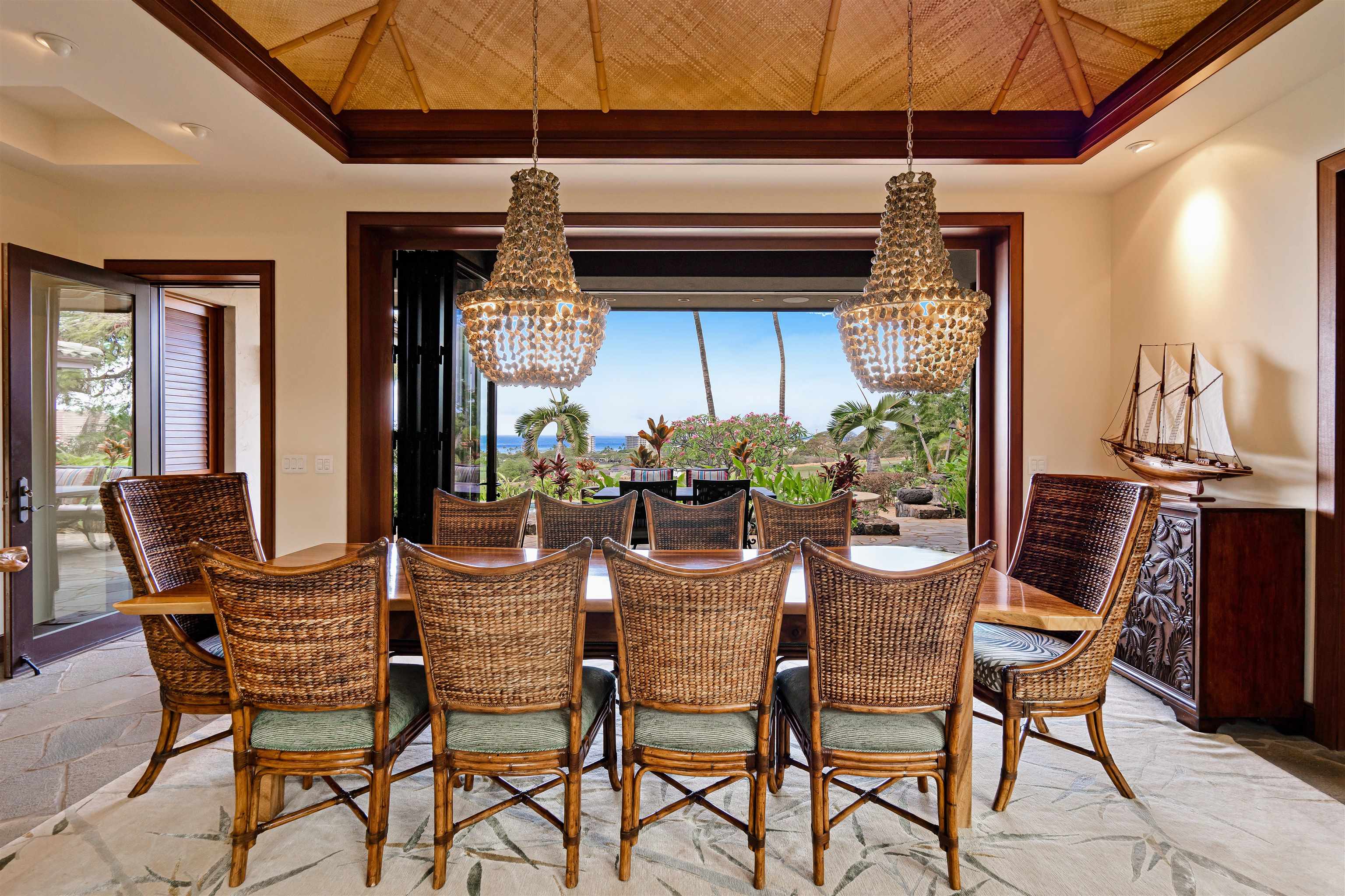 137 Anapuni Loop Property Photo 17