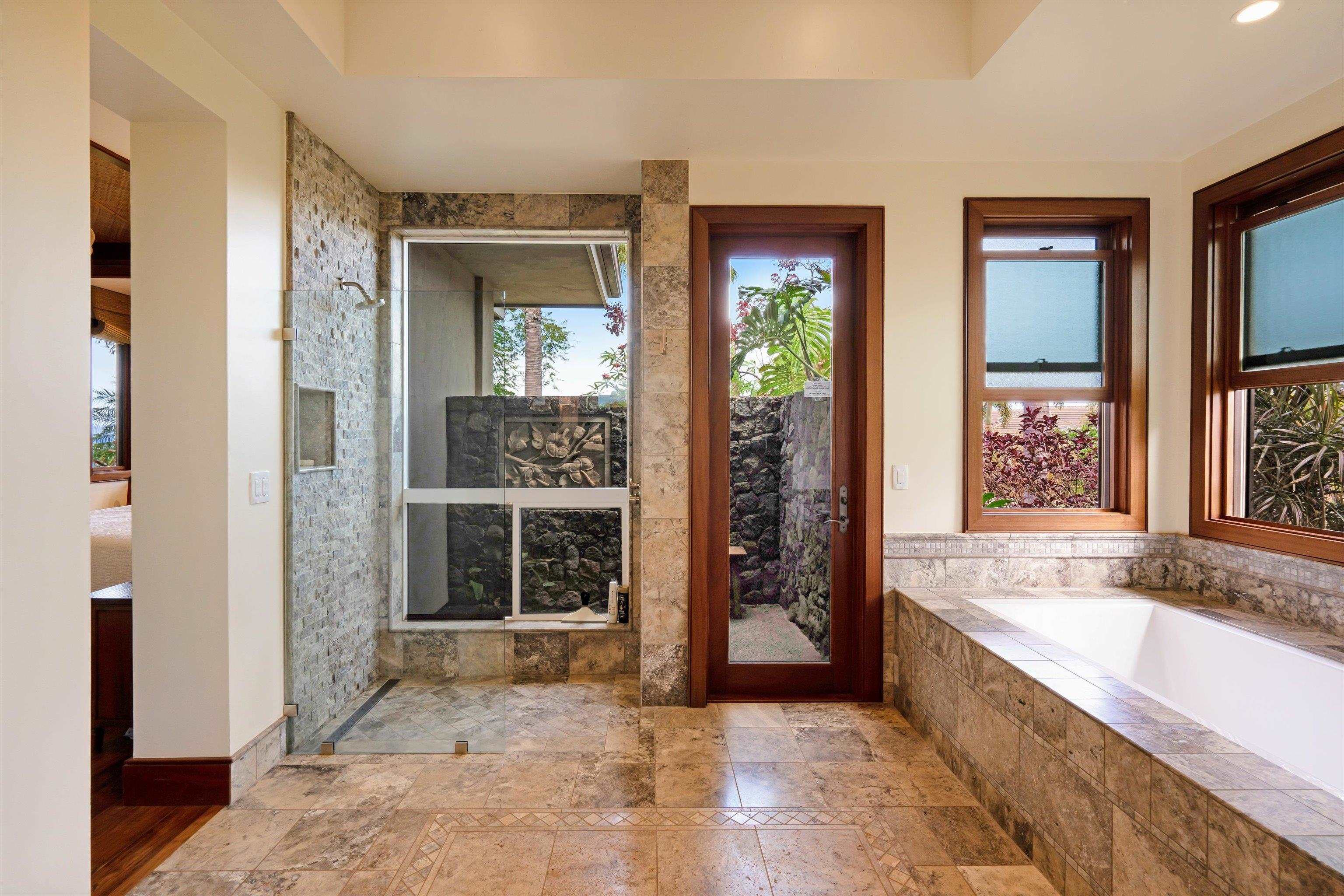 137 Anapuni Loop Property Photo 21