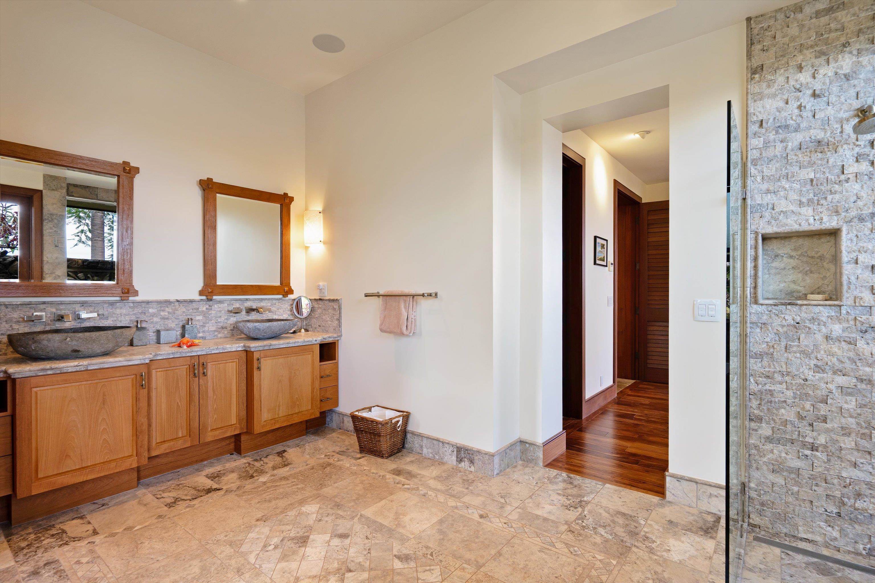 137 Anapuni Loop Property Photo 22