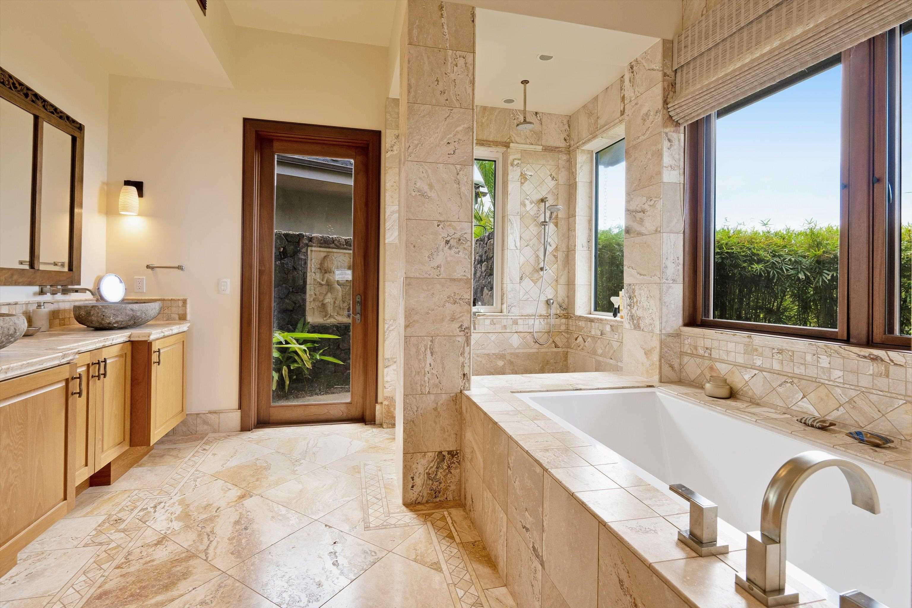 137 Anapuni Loop Property Photo 30
