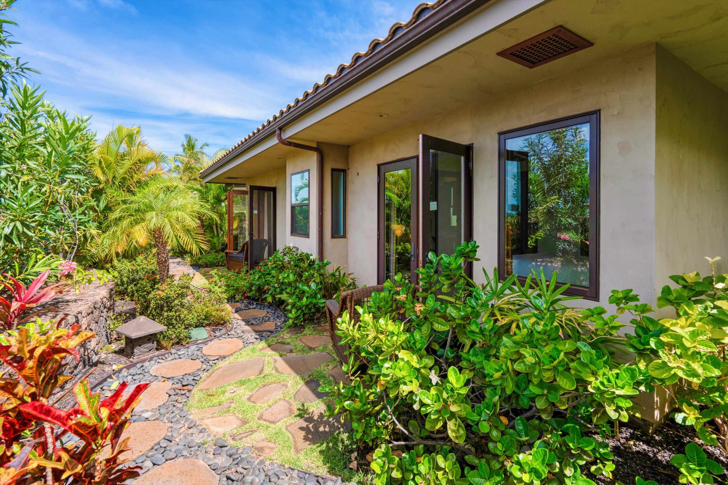 137 Anapuni Loop Property Photo 39
