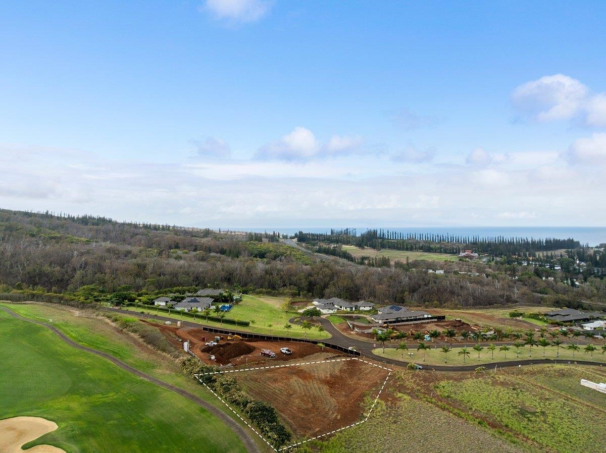 265 Uki Uki Loop Property Photo 13