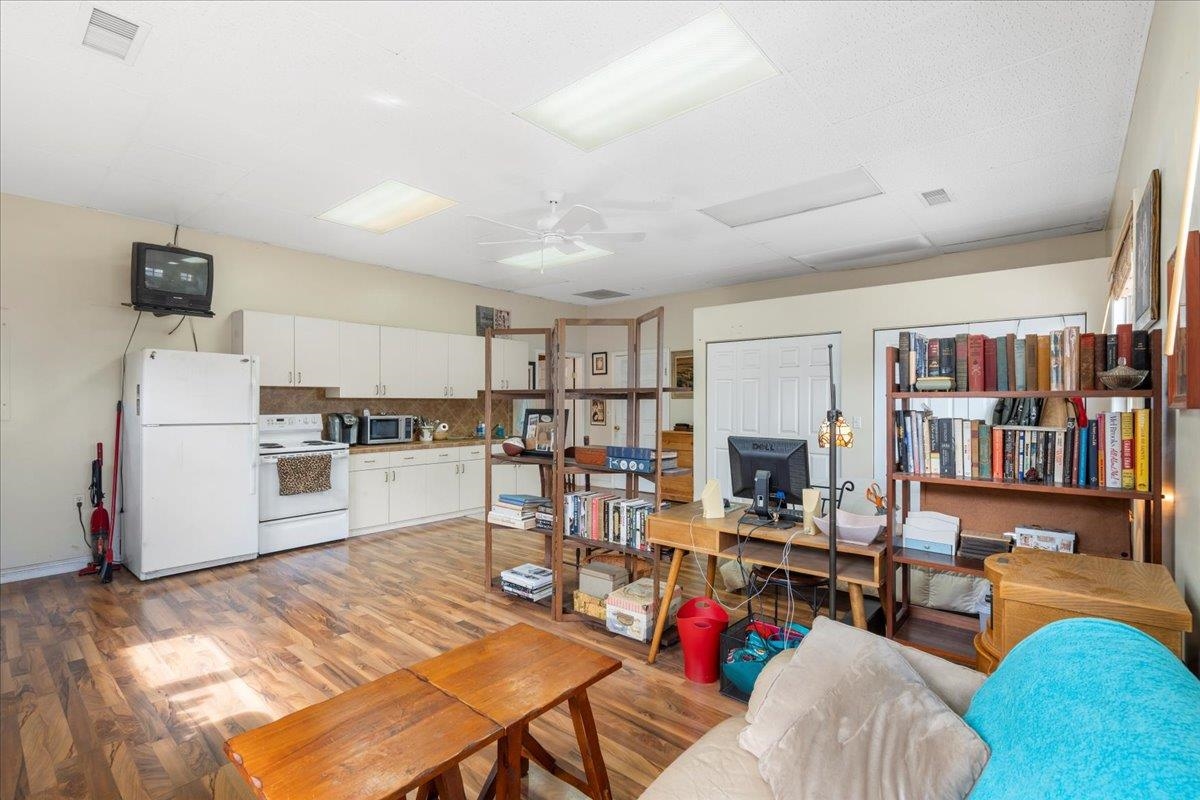 2874 Ualani Pl Property Photo 26