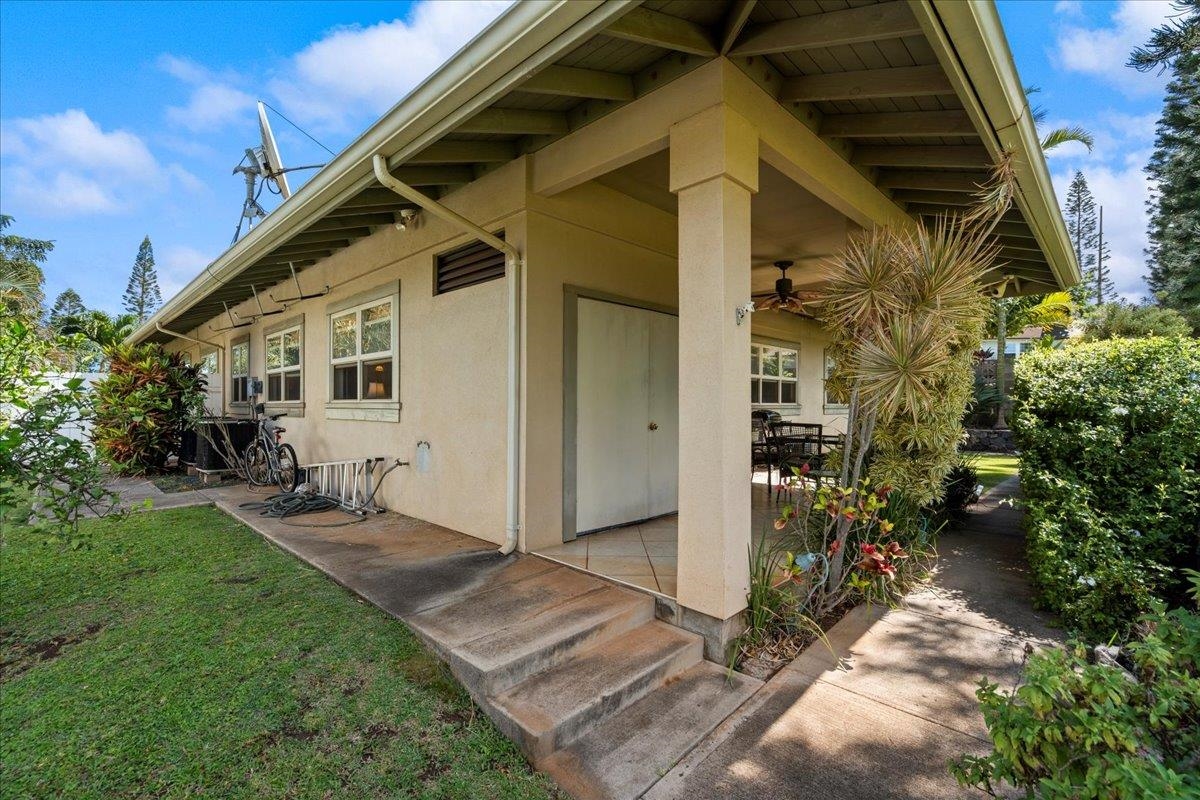 2874 Ualani Pl Property Photo 41