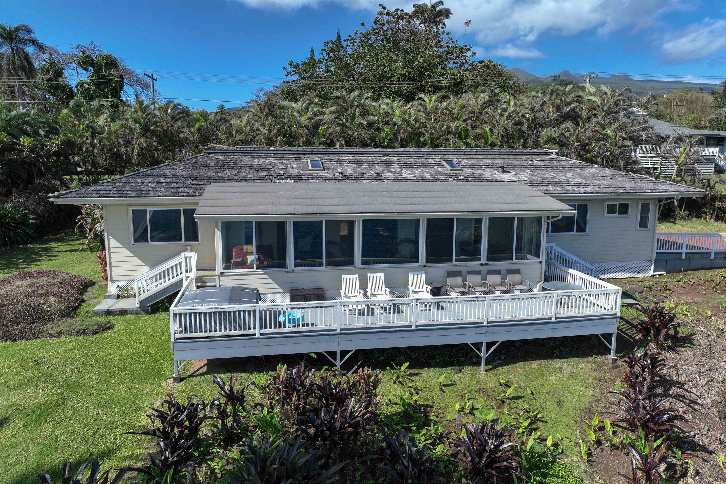 4955 Uakea Rd Property Photo 2