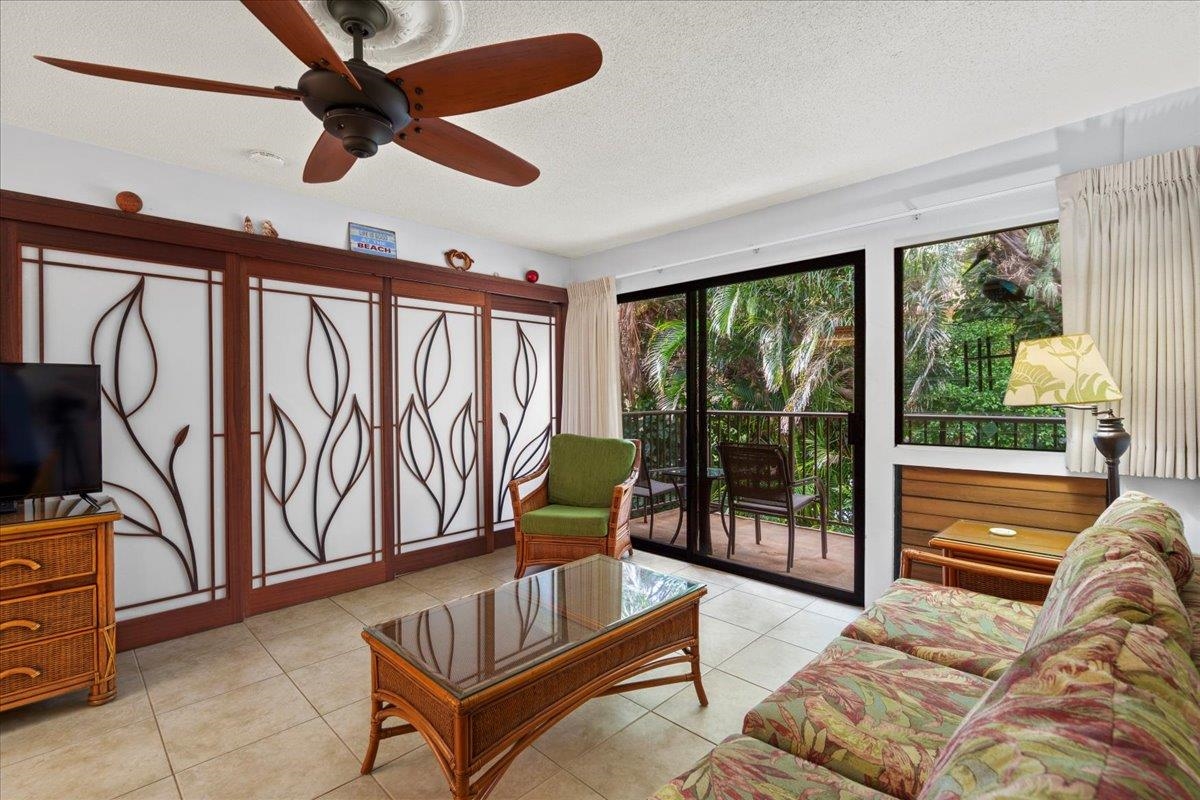 280 Hauoli St Property Photo 18