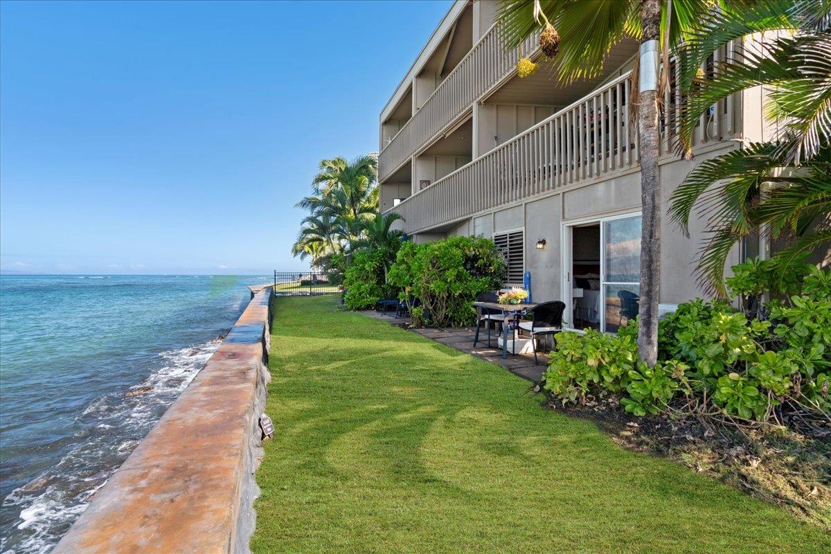 4435 Lower Honoapiilani Rd Property Photo 17
