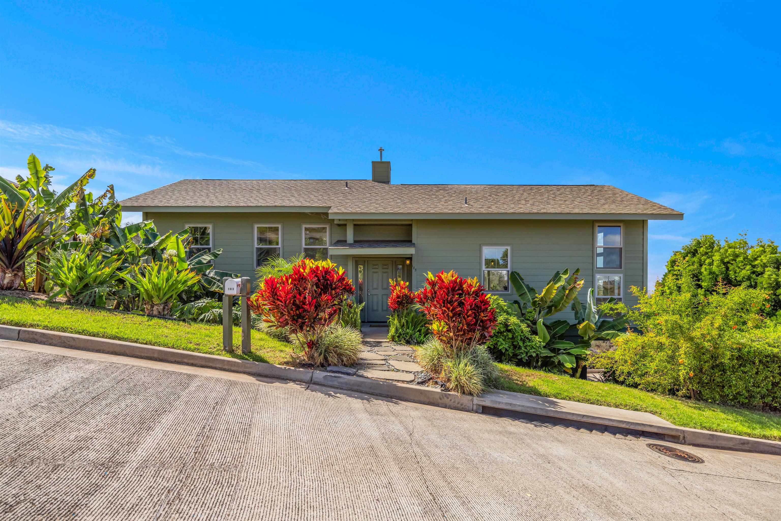 183 Kulamanu Cir Property Photo 40