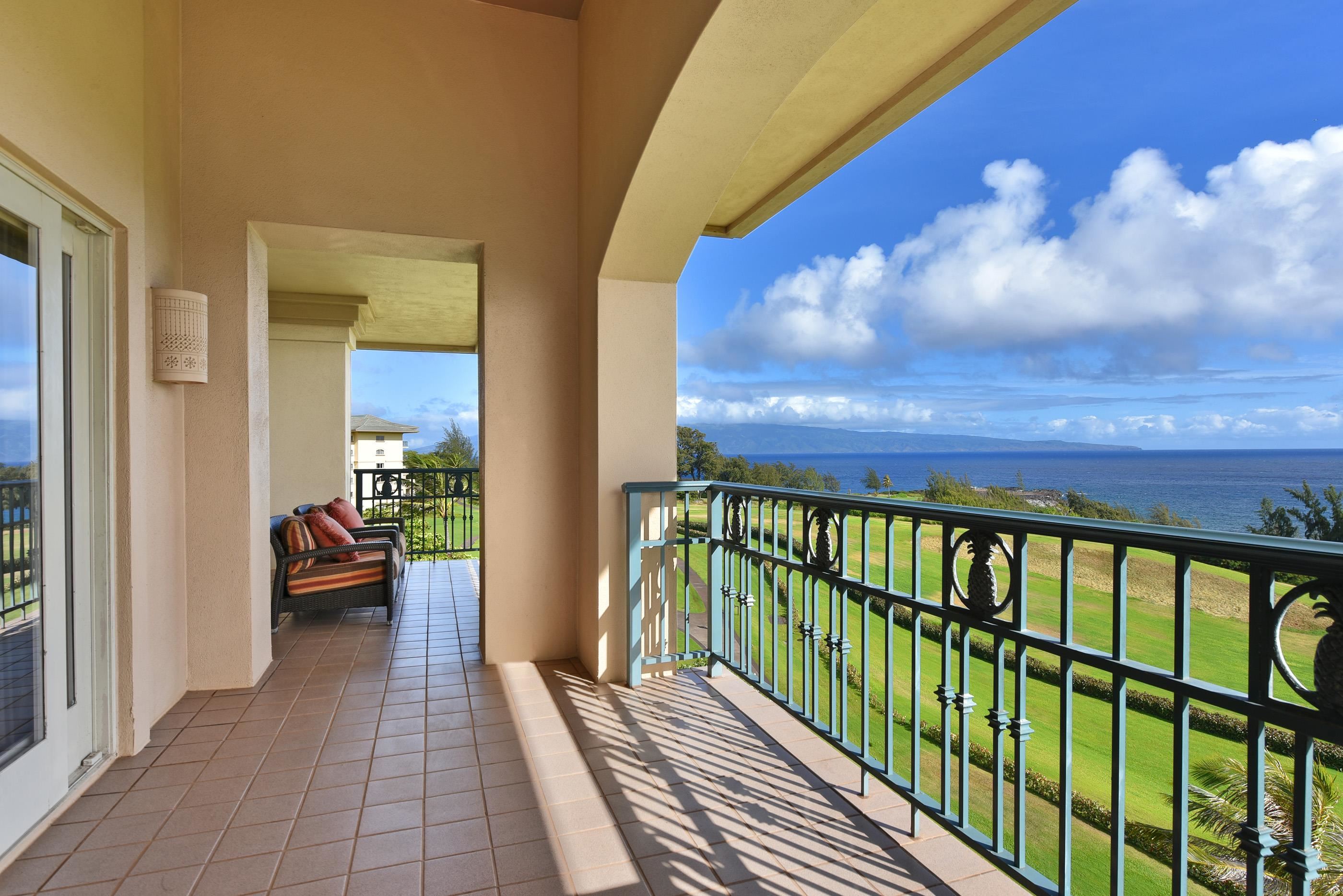1 Ritz Carlton Dr Property Photo 4