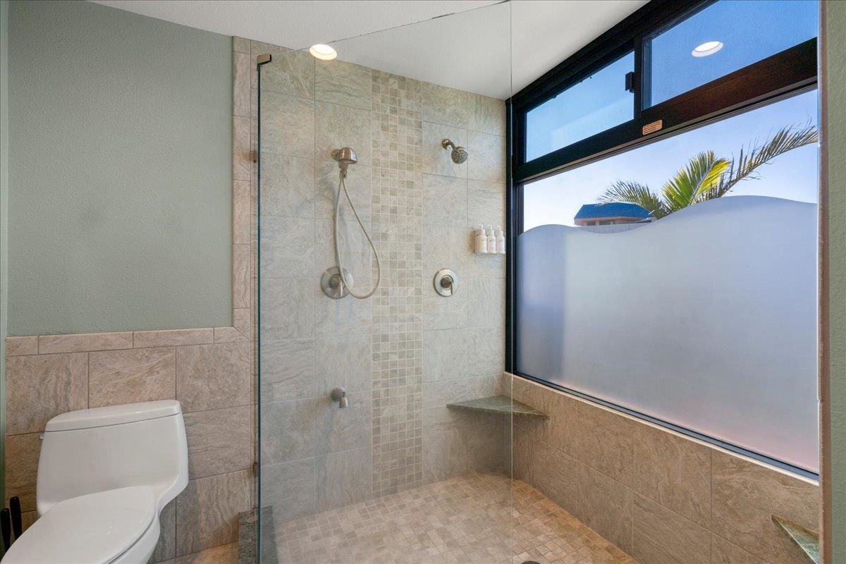 4299 Lower Honoapiilani Rd Property Photo 32