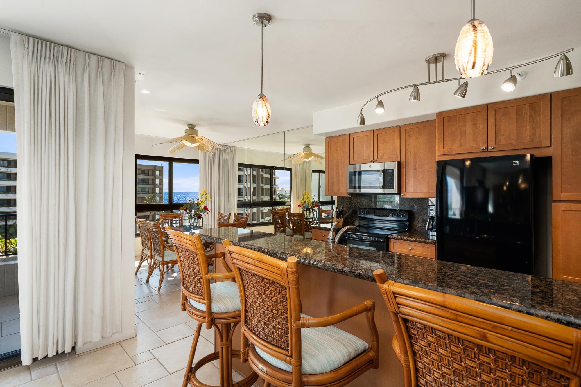 50 Nohea Kai Dr Property Photo 4