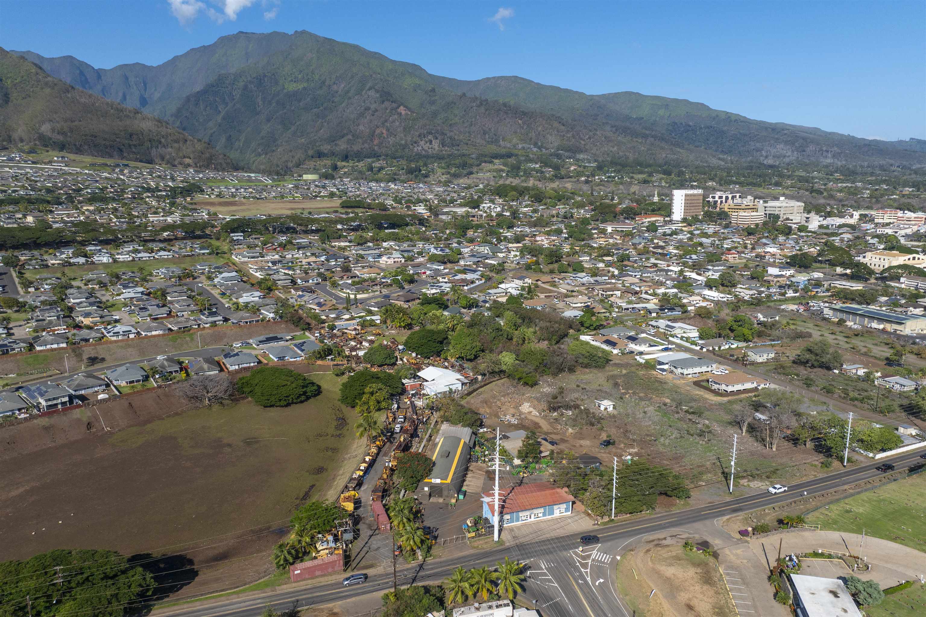 Makahala Pl Property Photo 9