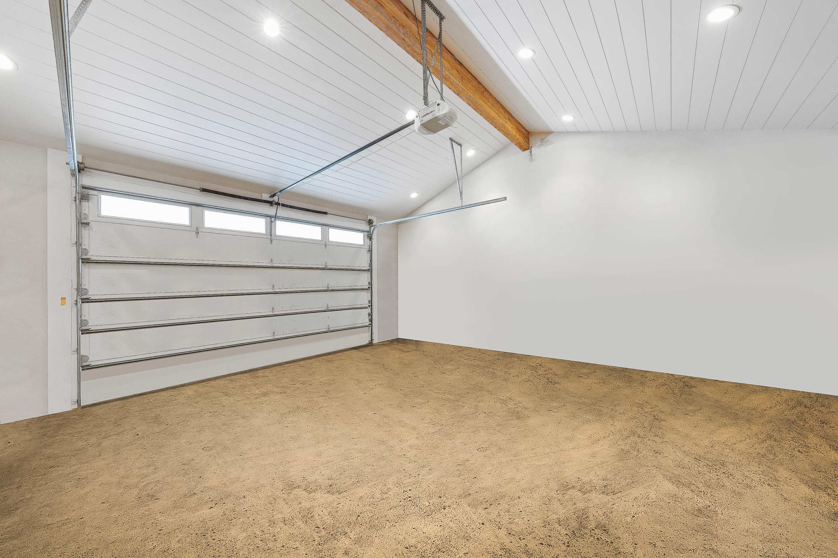 81 Maika St Property Photo 34