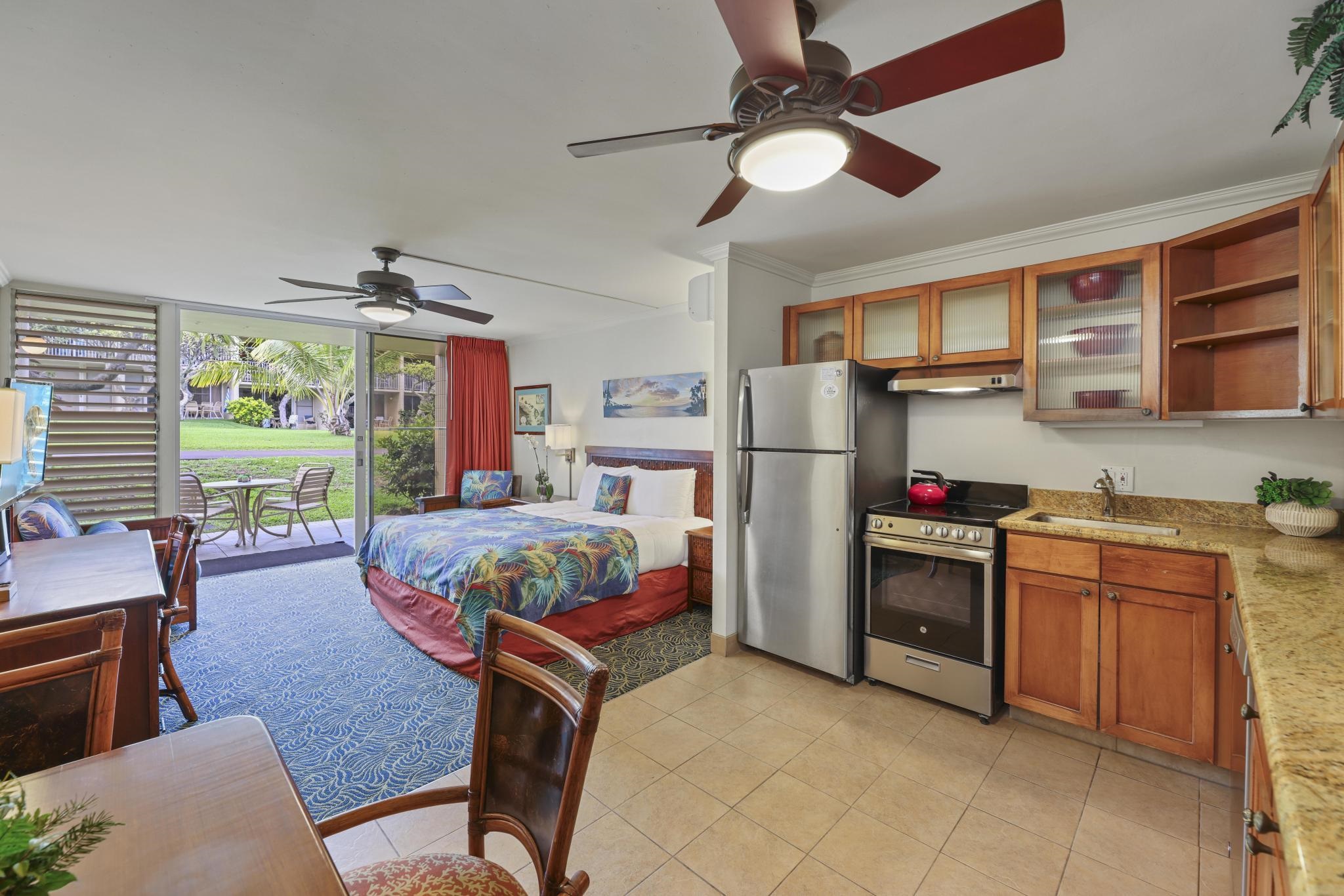 5315 Lower Honoapiilani Rd Property Photo 2