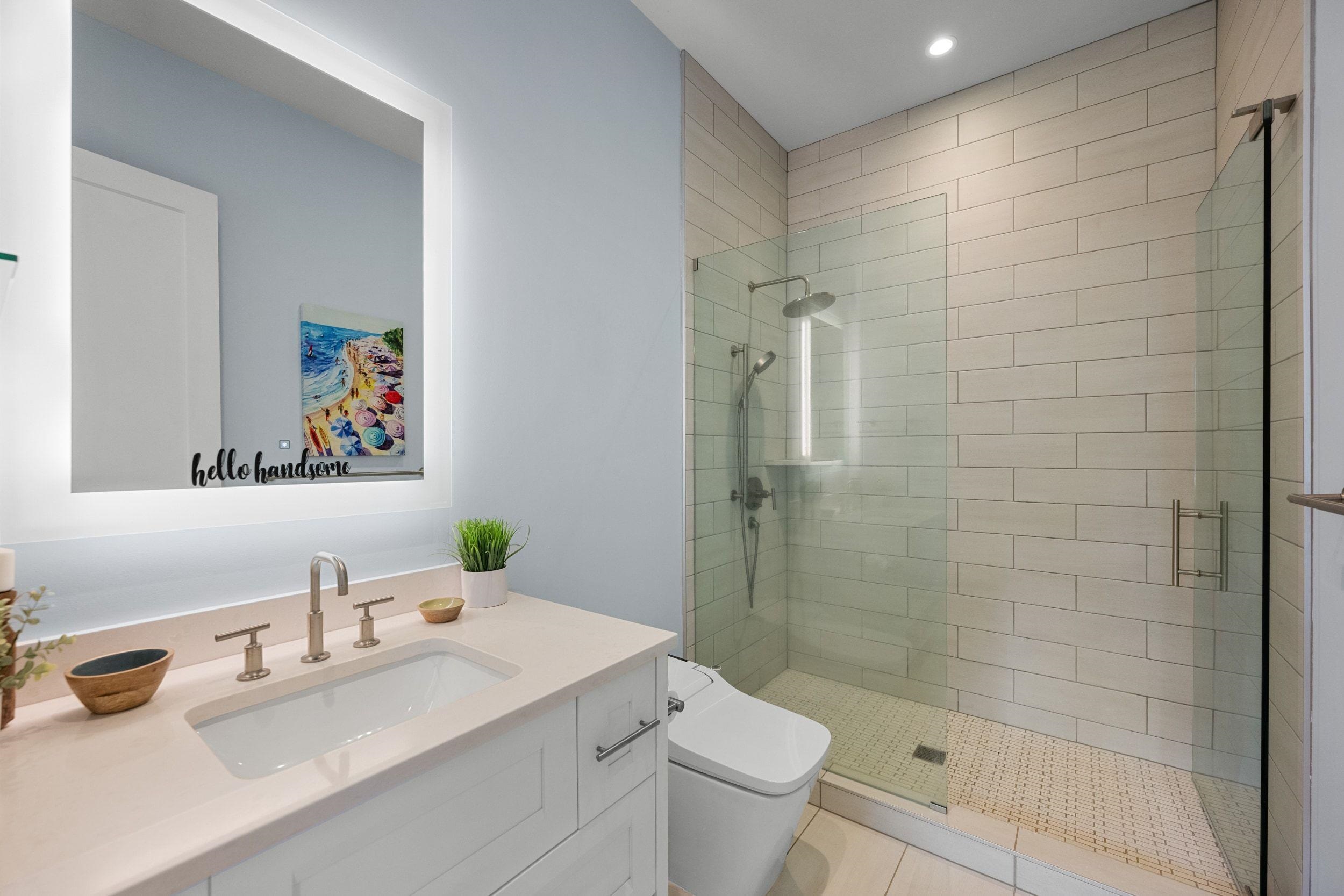 300 Mahana Ridge St Property Photo 45