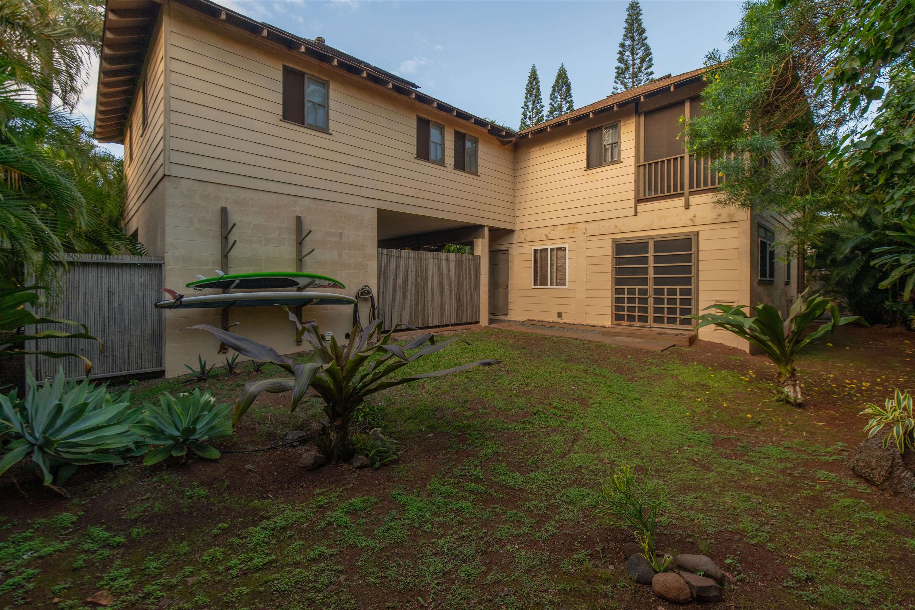 462 Laulea Pl Property Photo 42