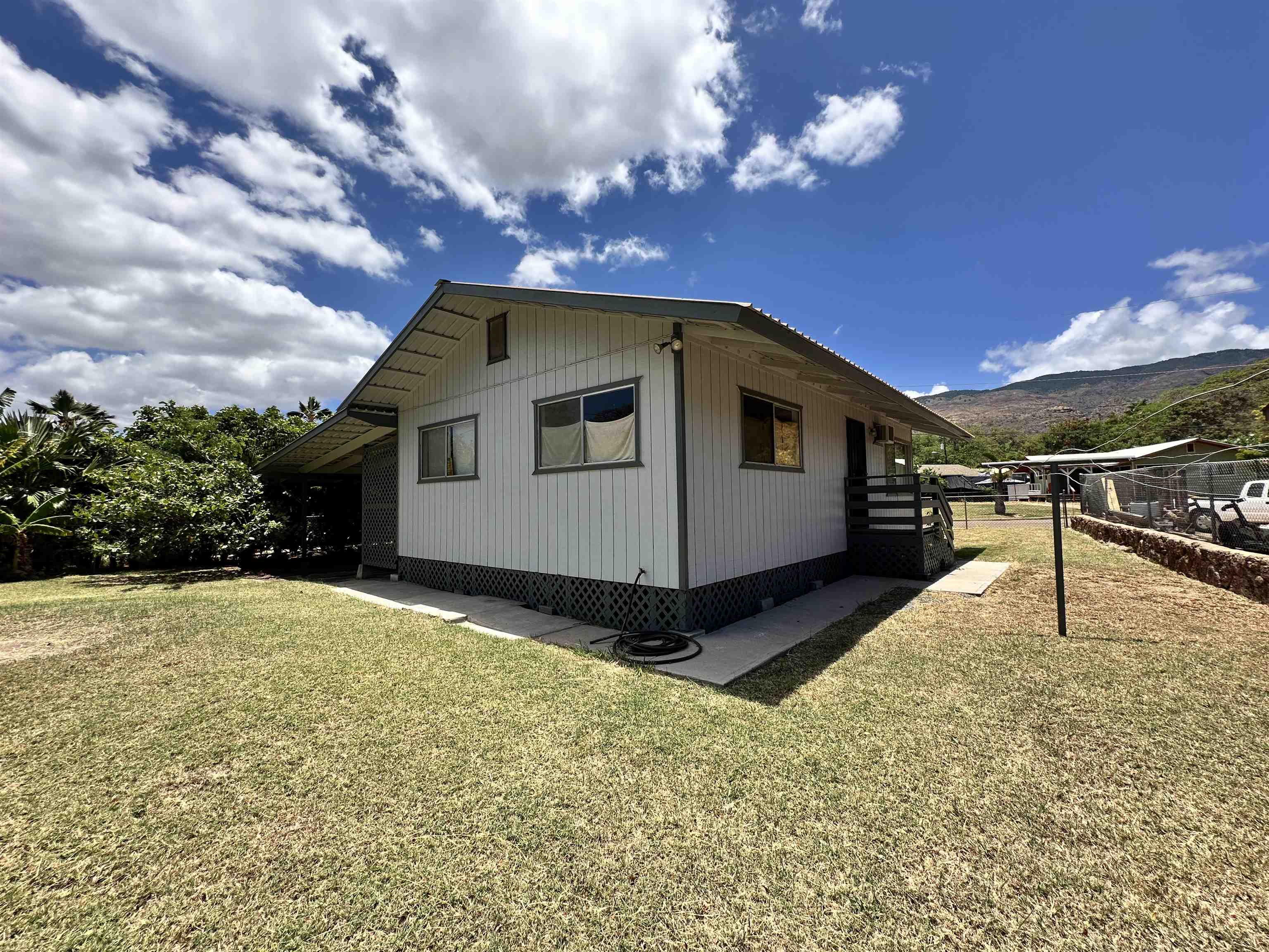 14 Kawela Way Property Photo 3