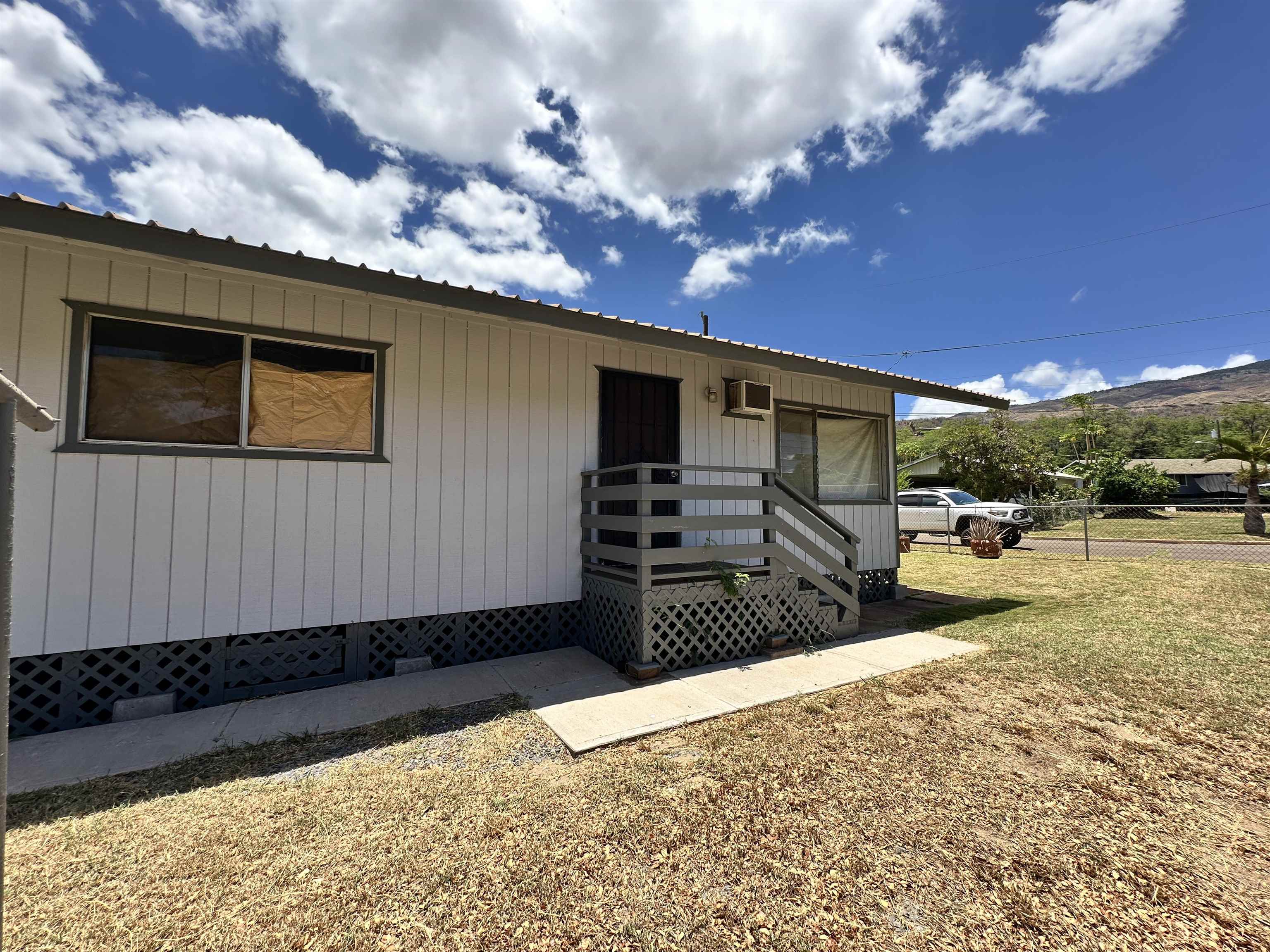 14 Kawela Way Property Photo 4