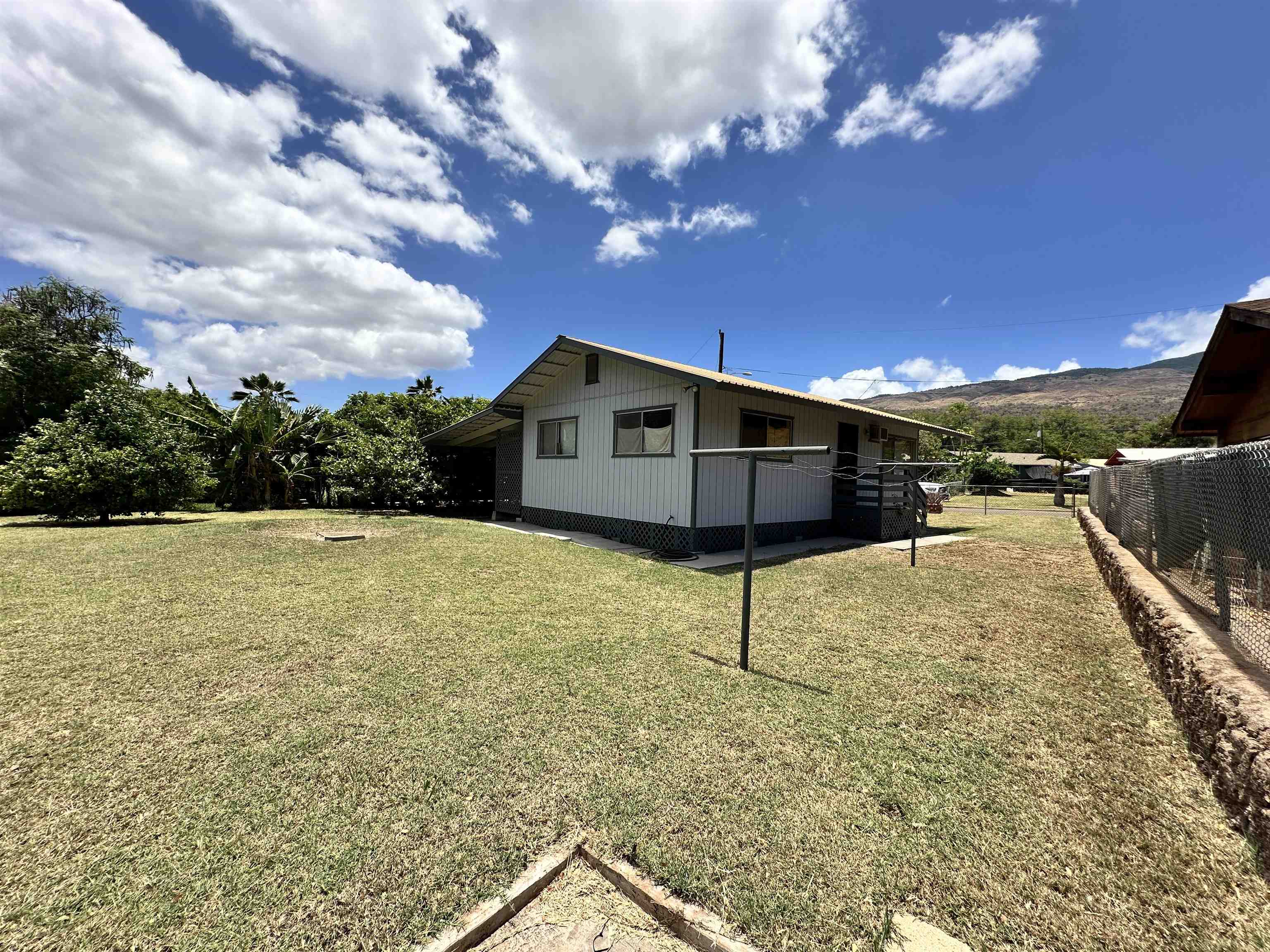 14 Kawela Way Property Photo 5