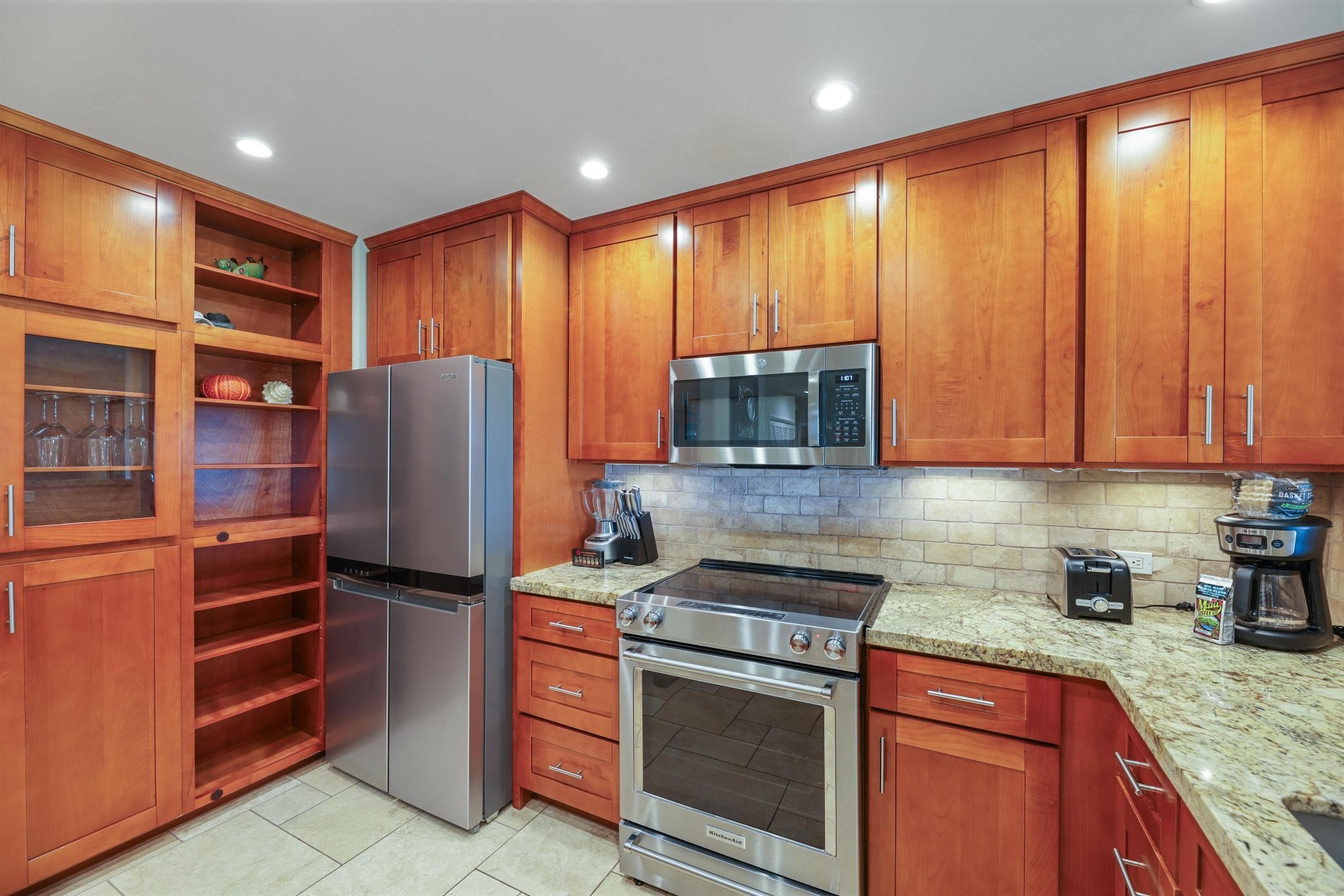 2560 Kekaa Dr Property Photo 15
