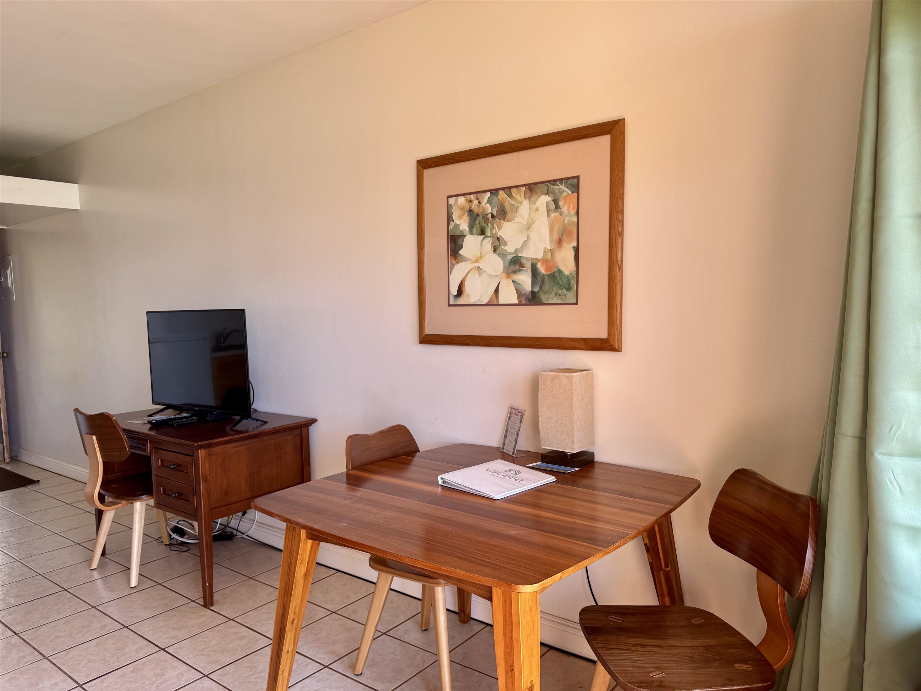 255 Kepuhi Pl Property Photo 7