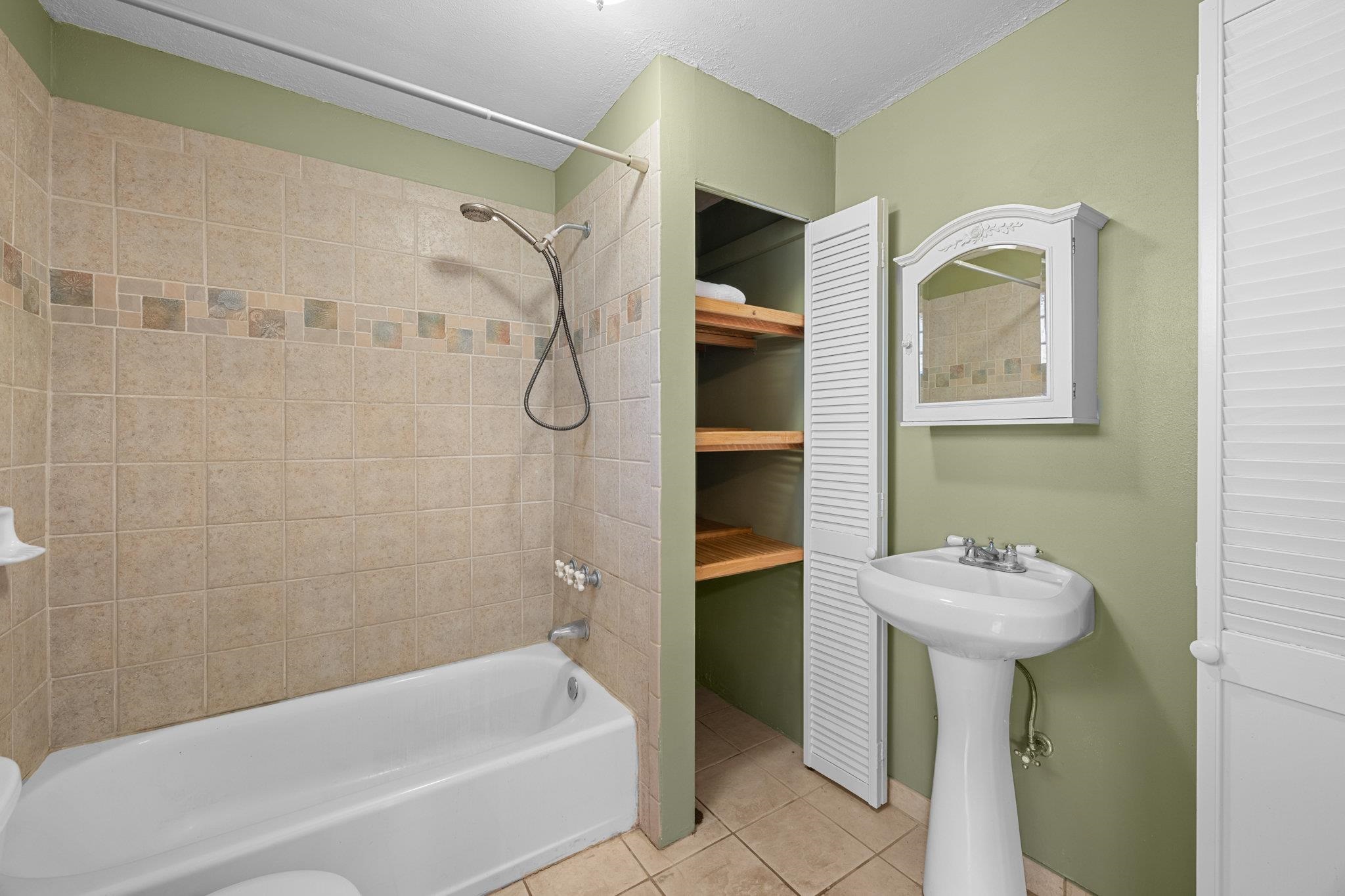 815 Kuulei St Property Photo 13