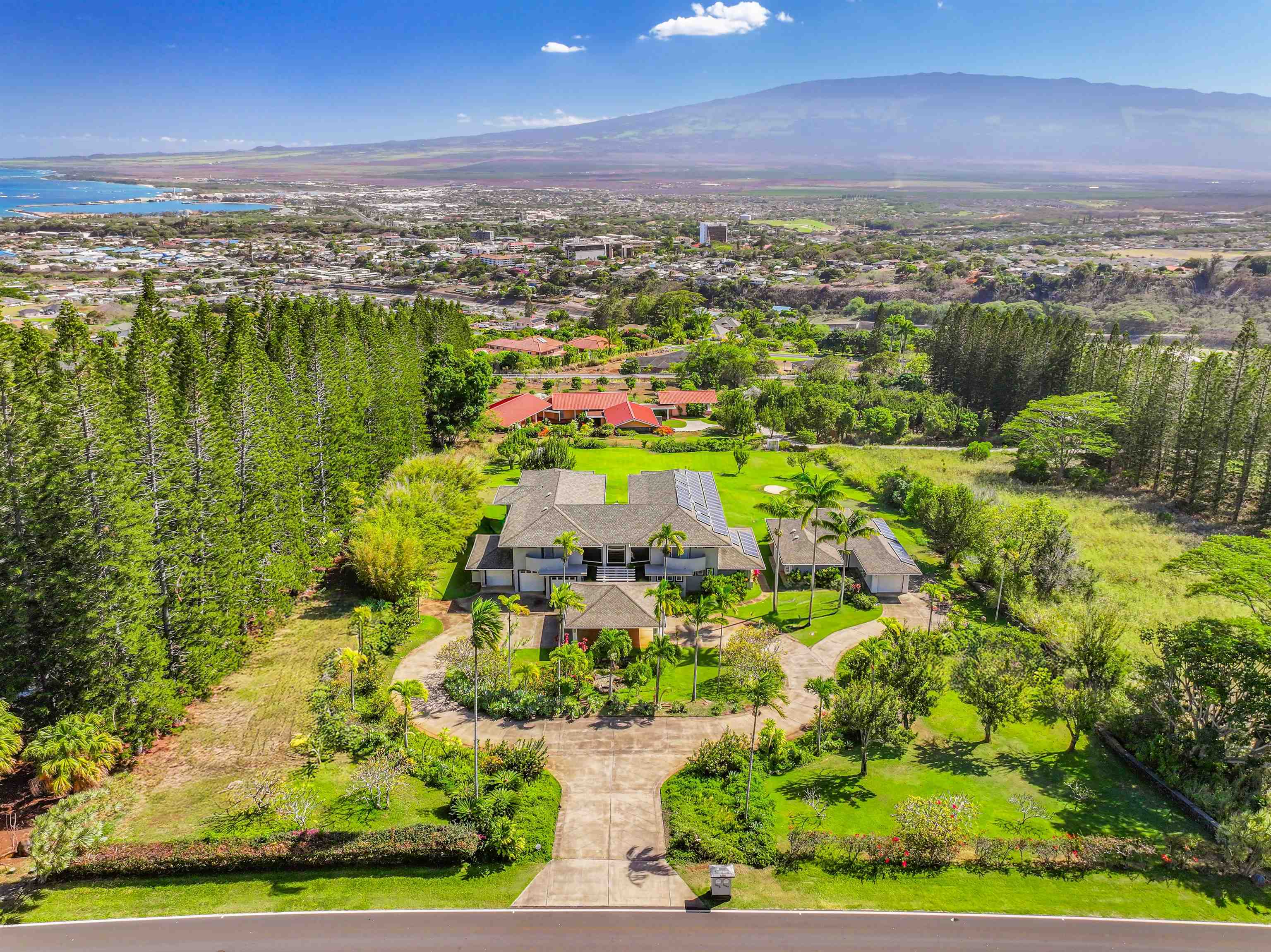 2673 Kamaile St Property Photo 48