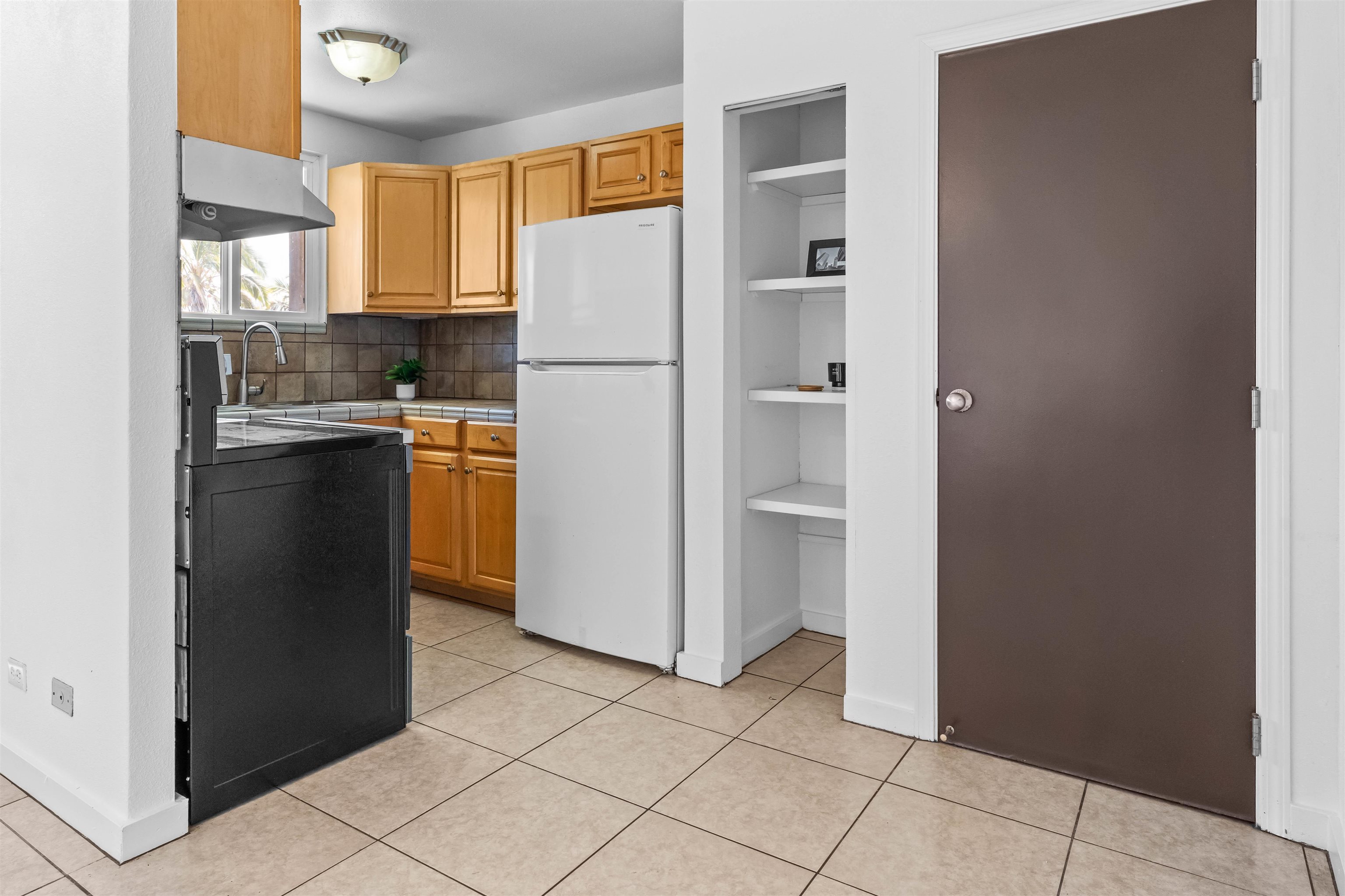 471 Liholiho St Property Photo 10
