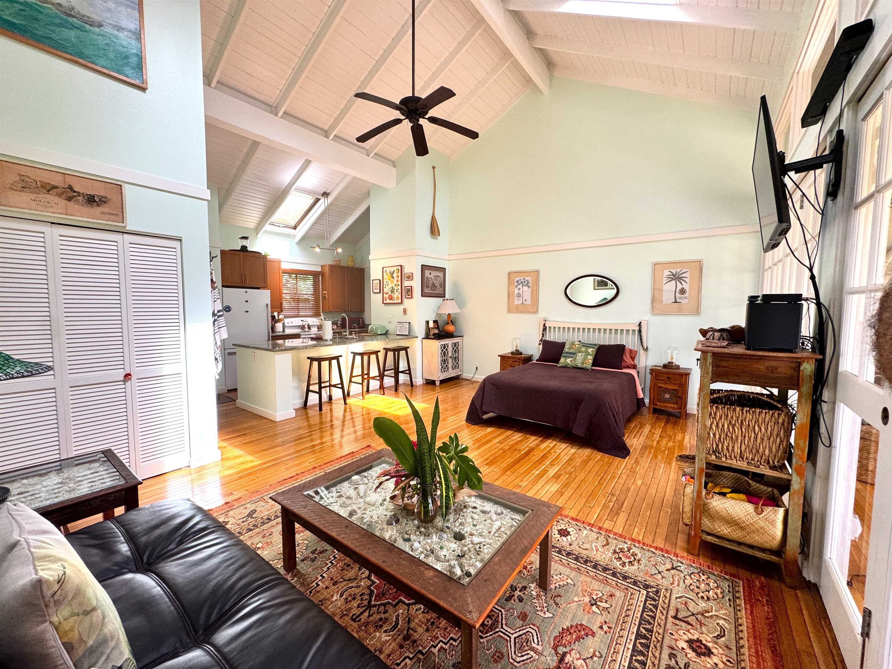 100 Lio Pl Property Photo 6