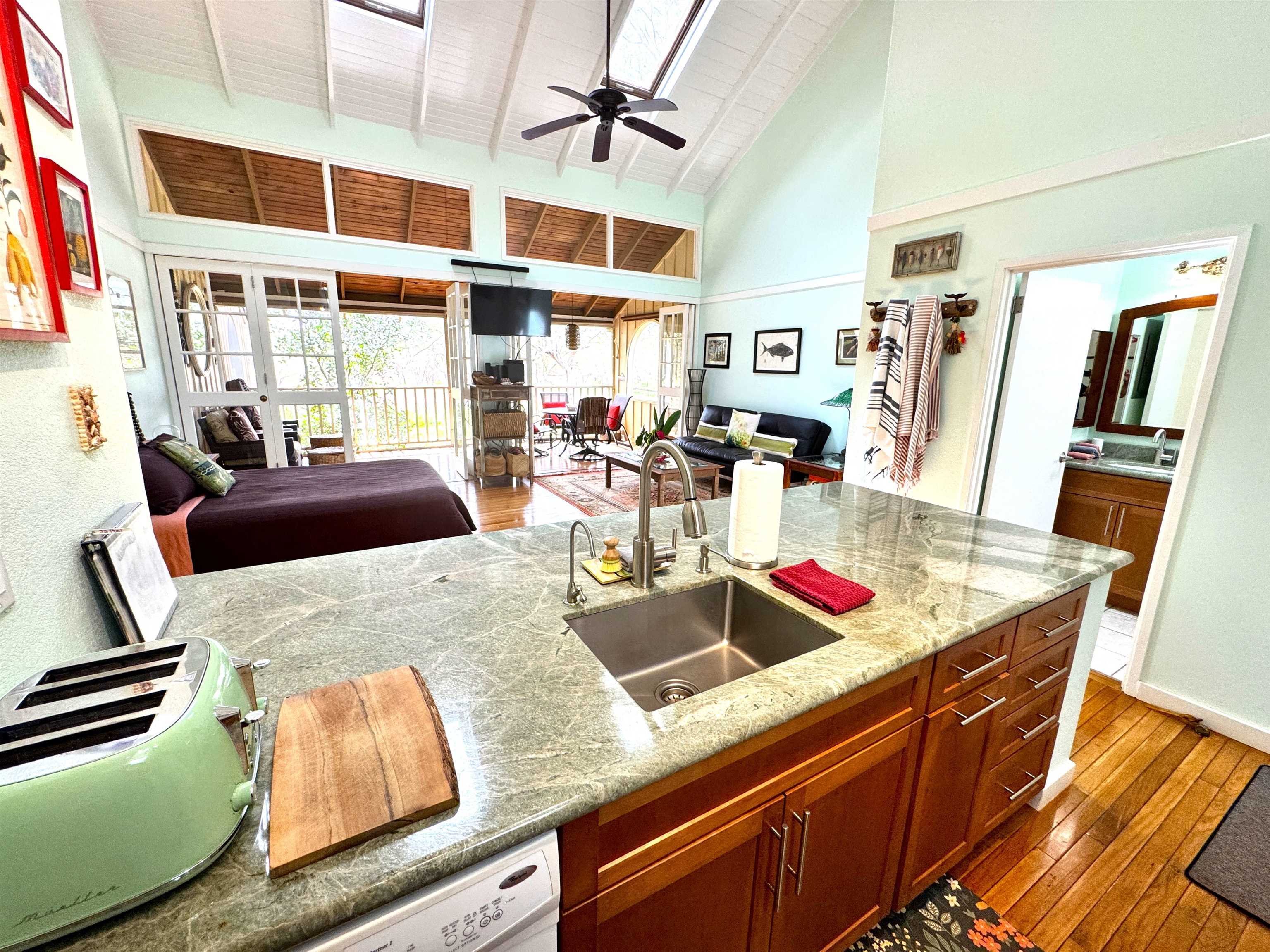 100 Lio Pl Property Photo 10