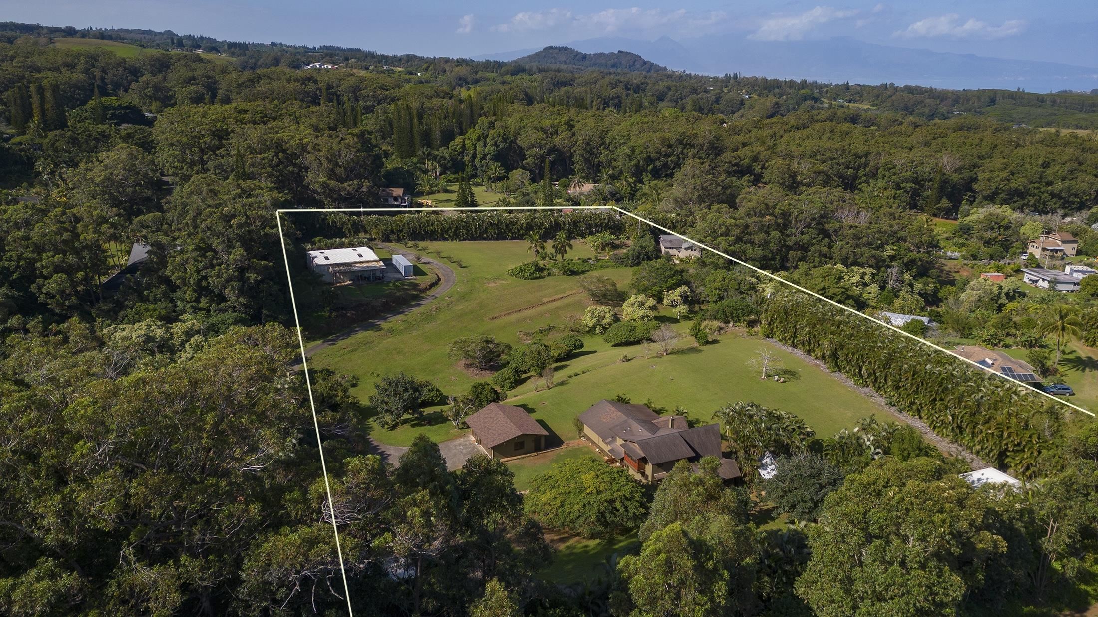 30 Mamao Pl Property Photo 1