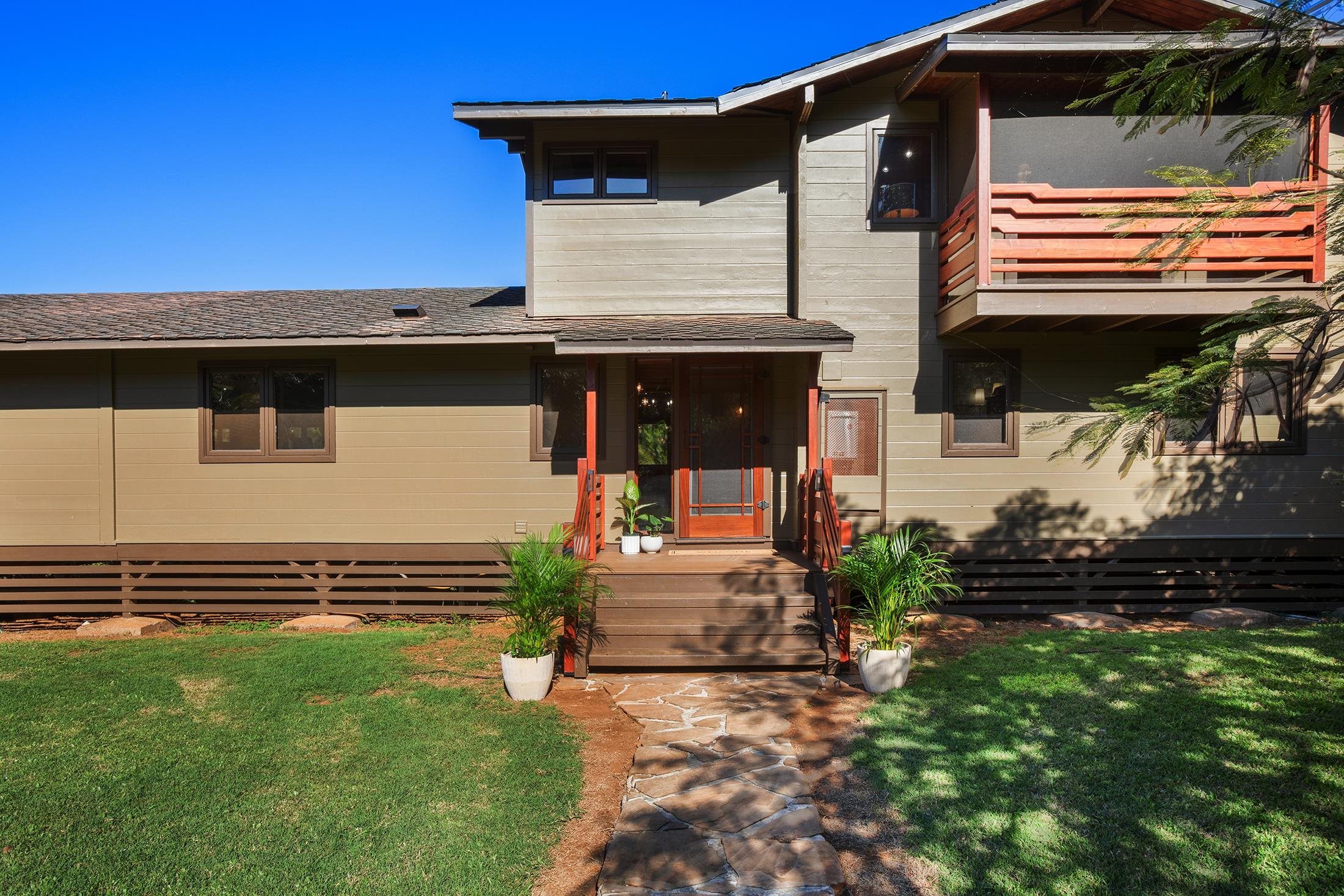 30 Mamao Pl Property Photo 2