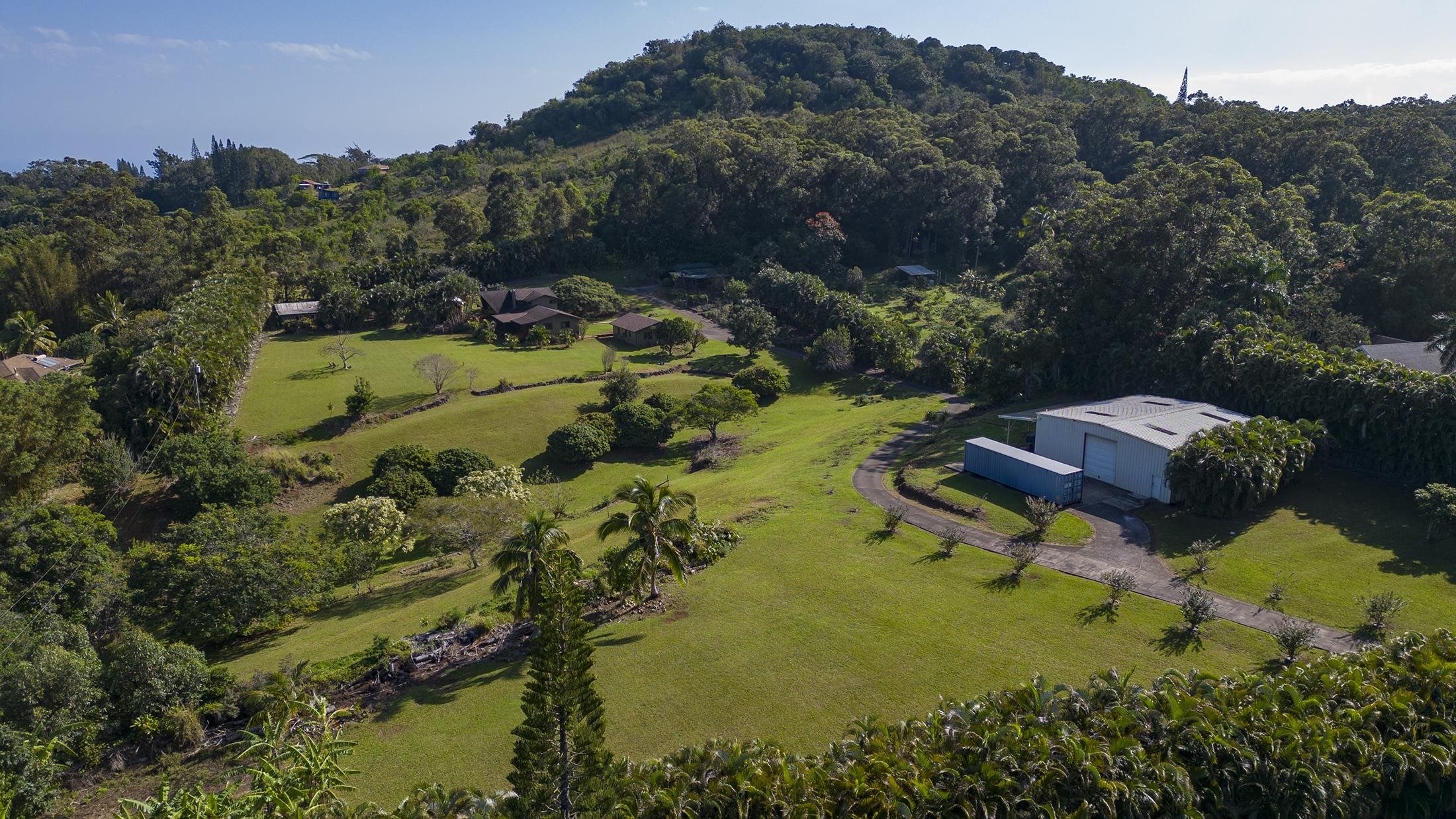 30 Mamao Pl Property Photo 3