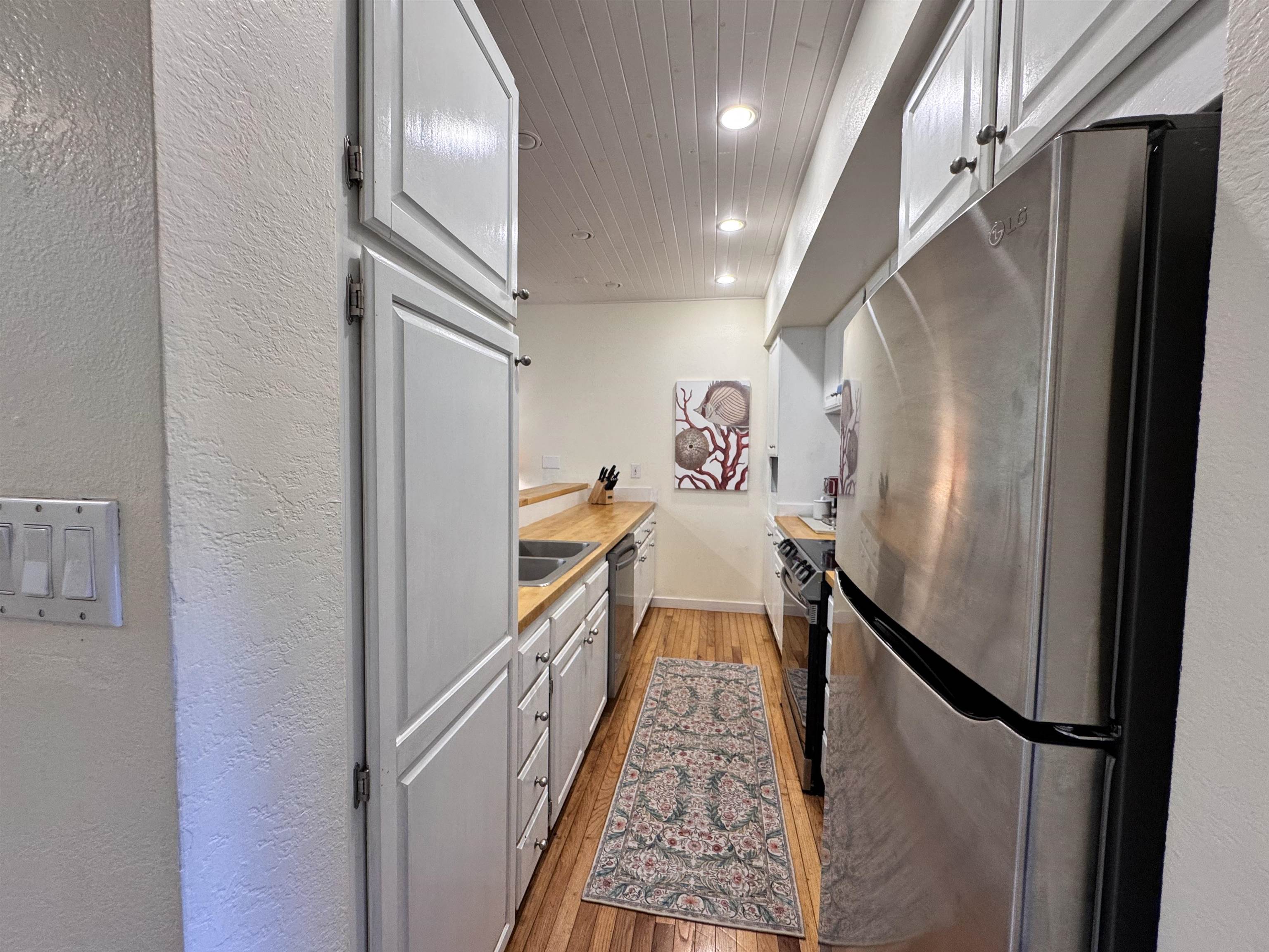 100 Lio Pl Property Photo 9