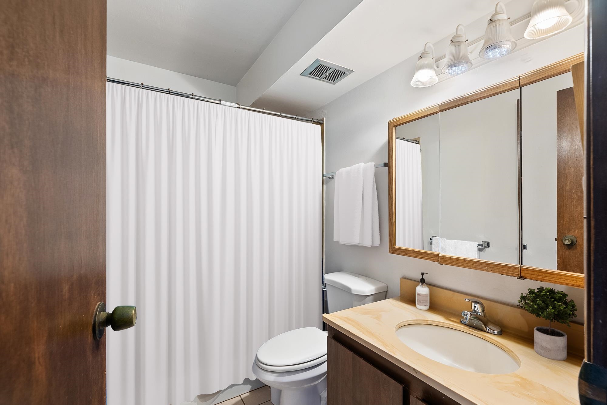 35 Walaka St Property Photo 11