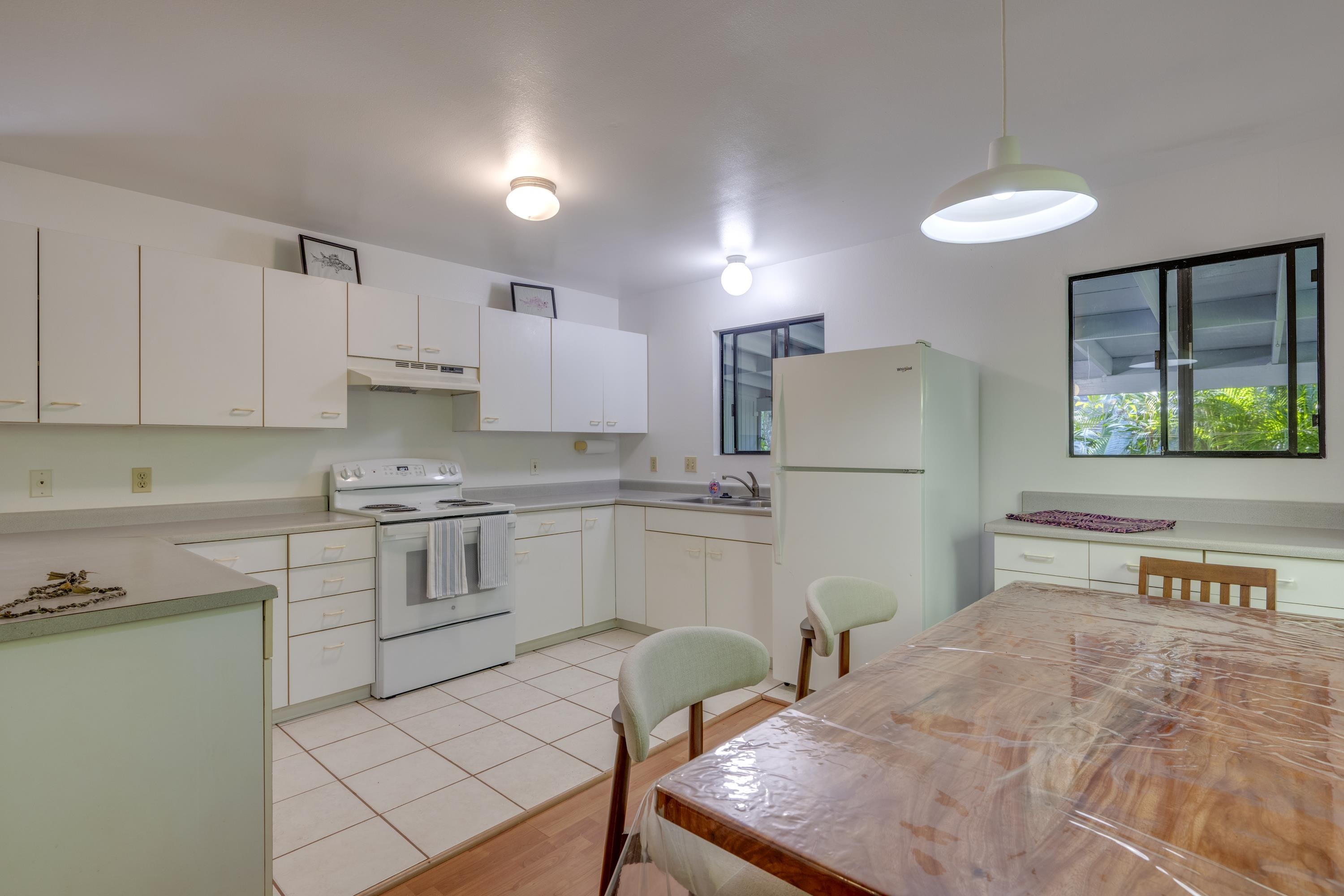 1002 Kauhikoa Rd Property Photo 15