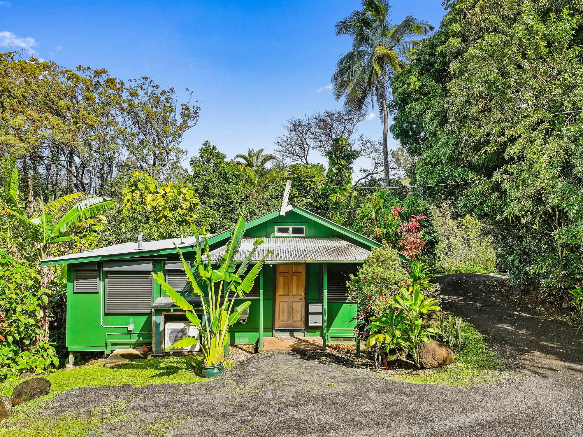 1055 Kaupakalua Rd Property Photo 20