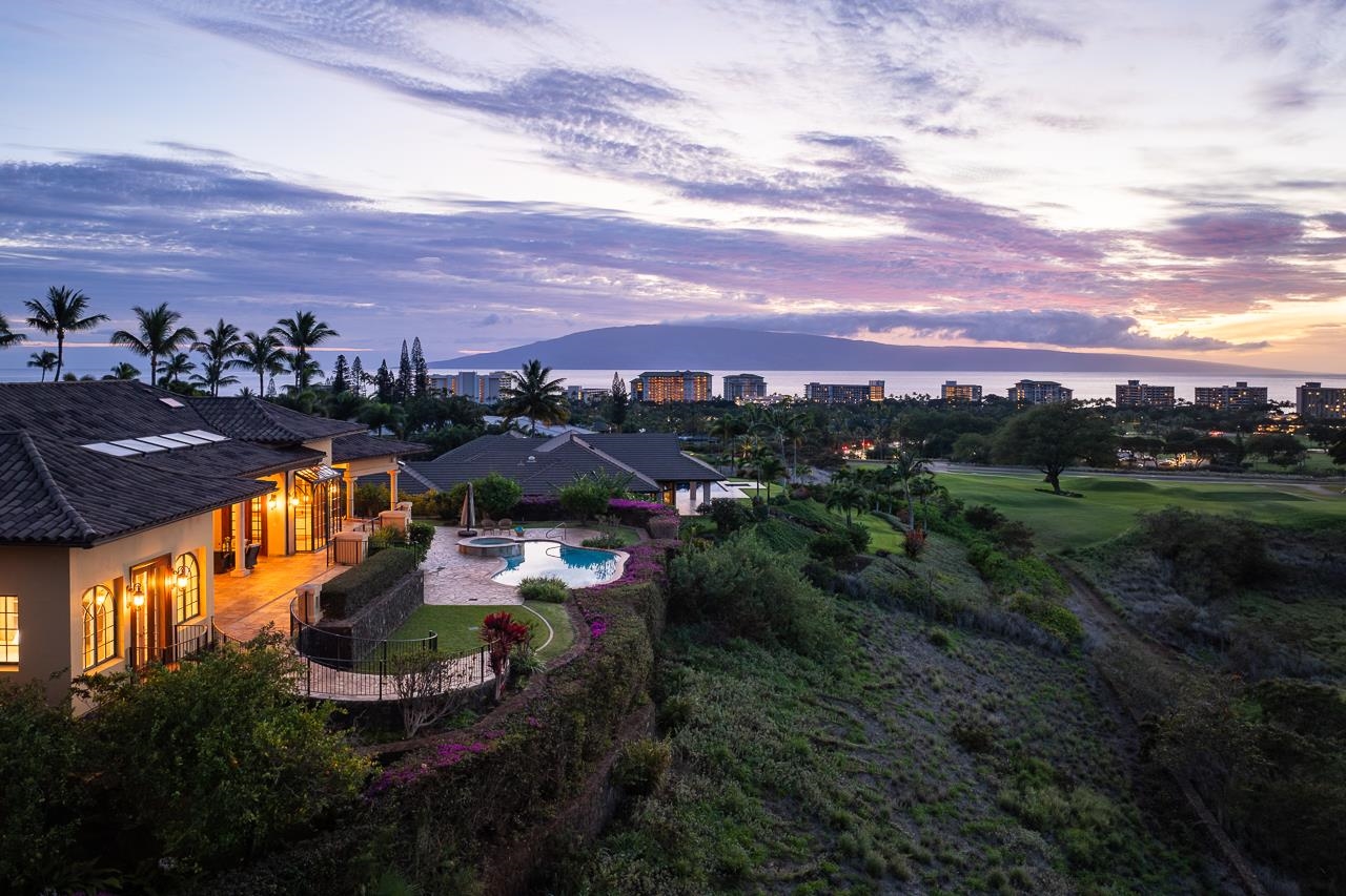104 ANAPUNI Loop Property Photo 1