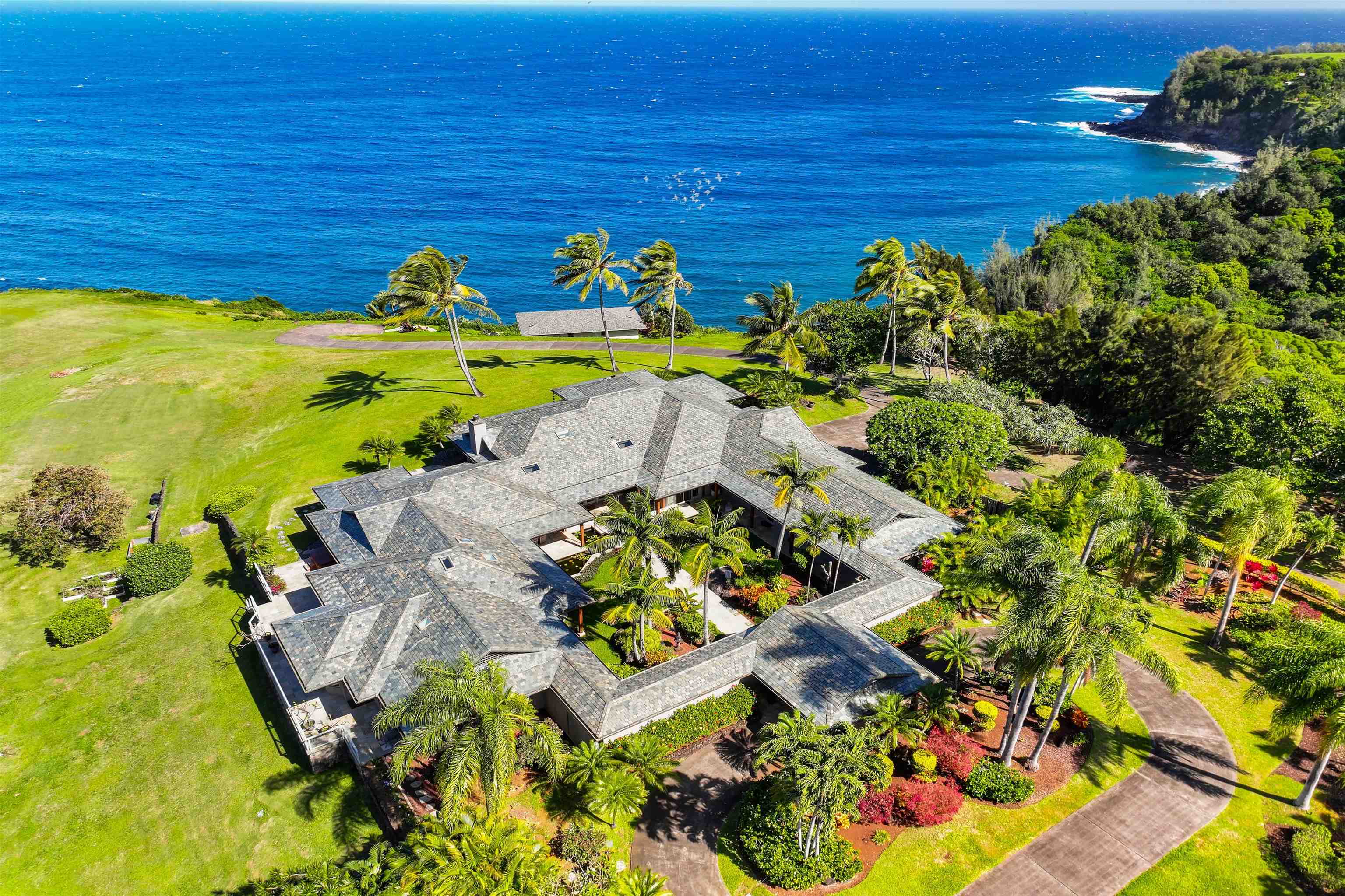 400 Mehana Rd Property Photo 1
