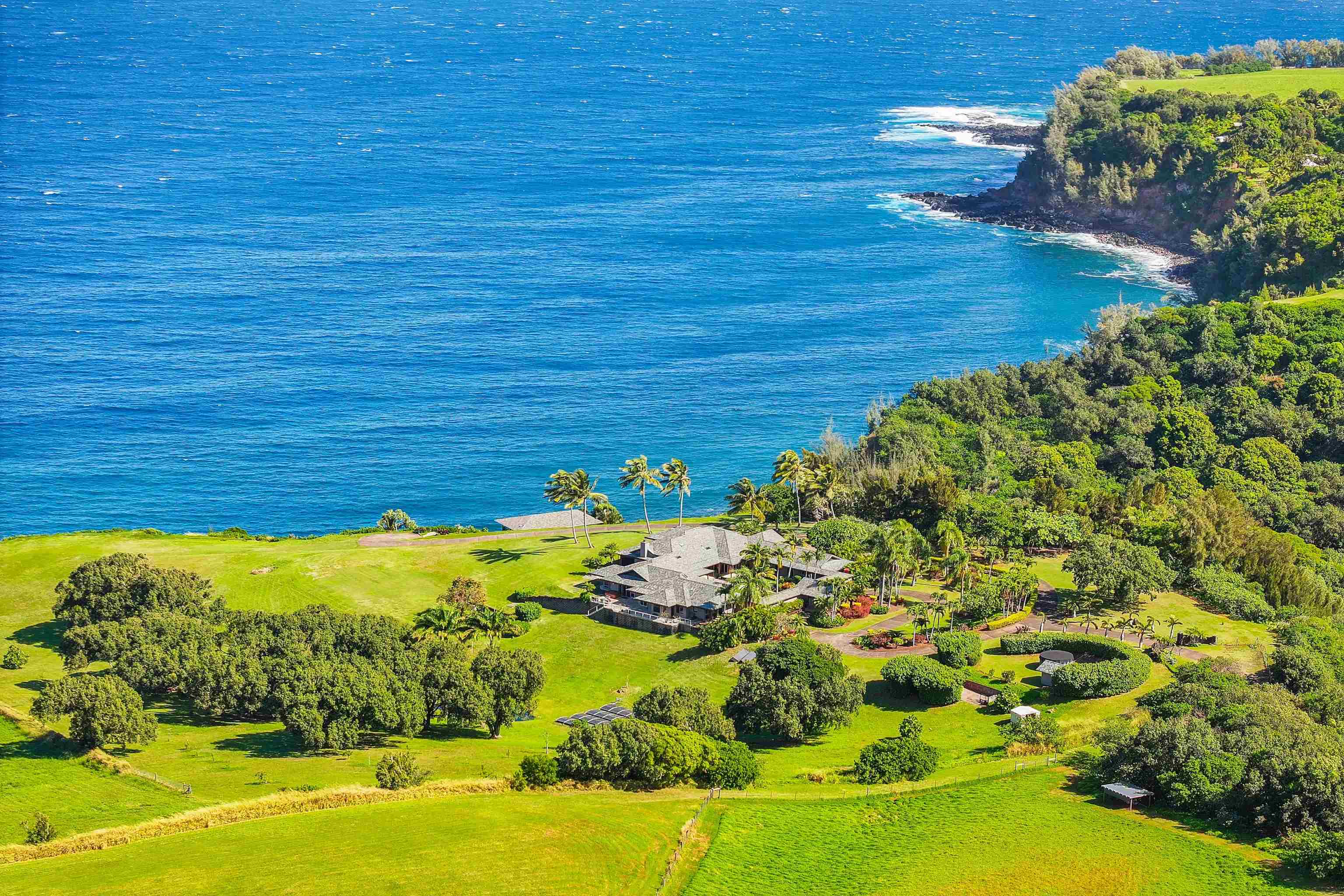 400 Mehana Rd Property Photo 4