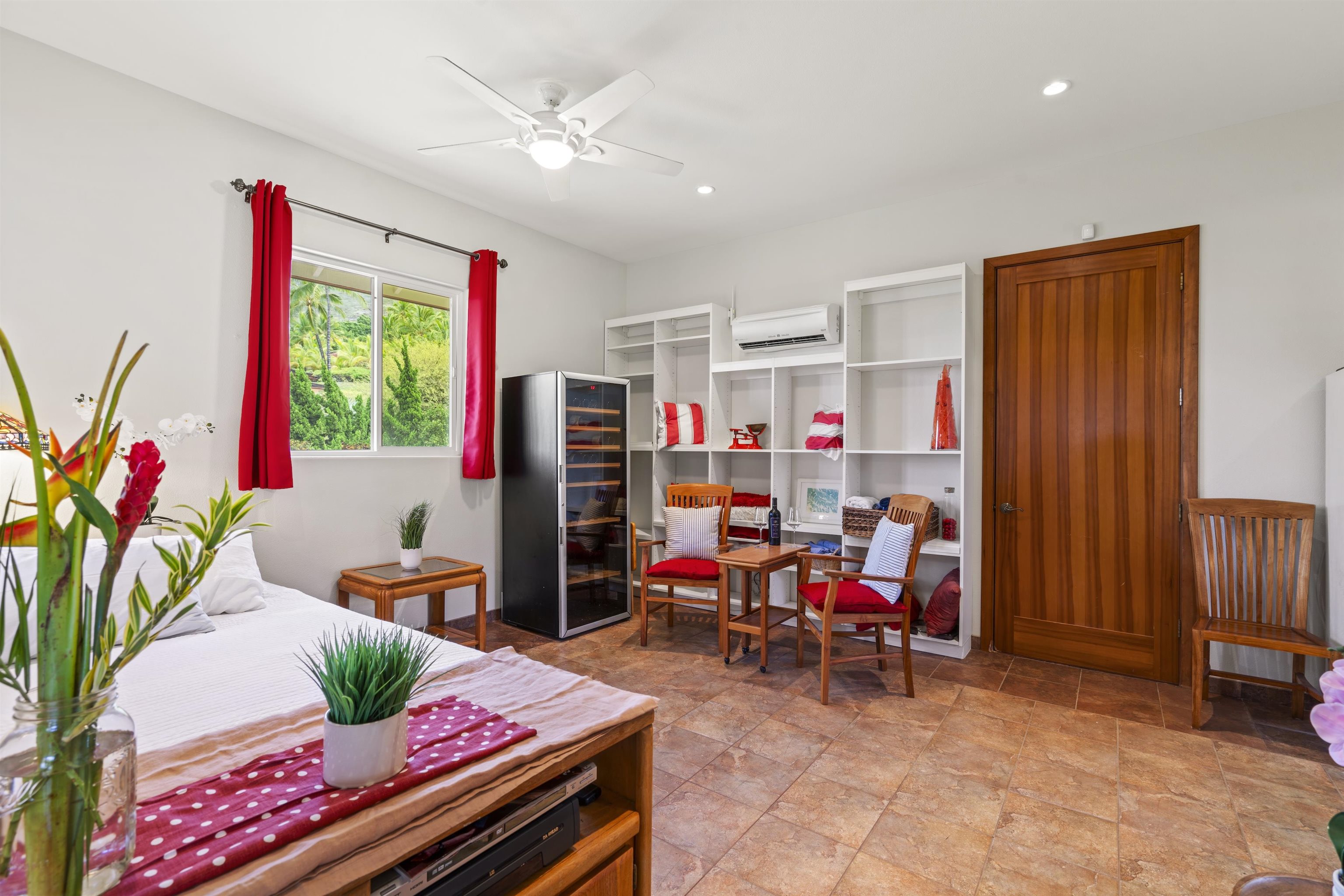 70 Iliahi Way Property Photo 33