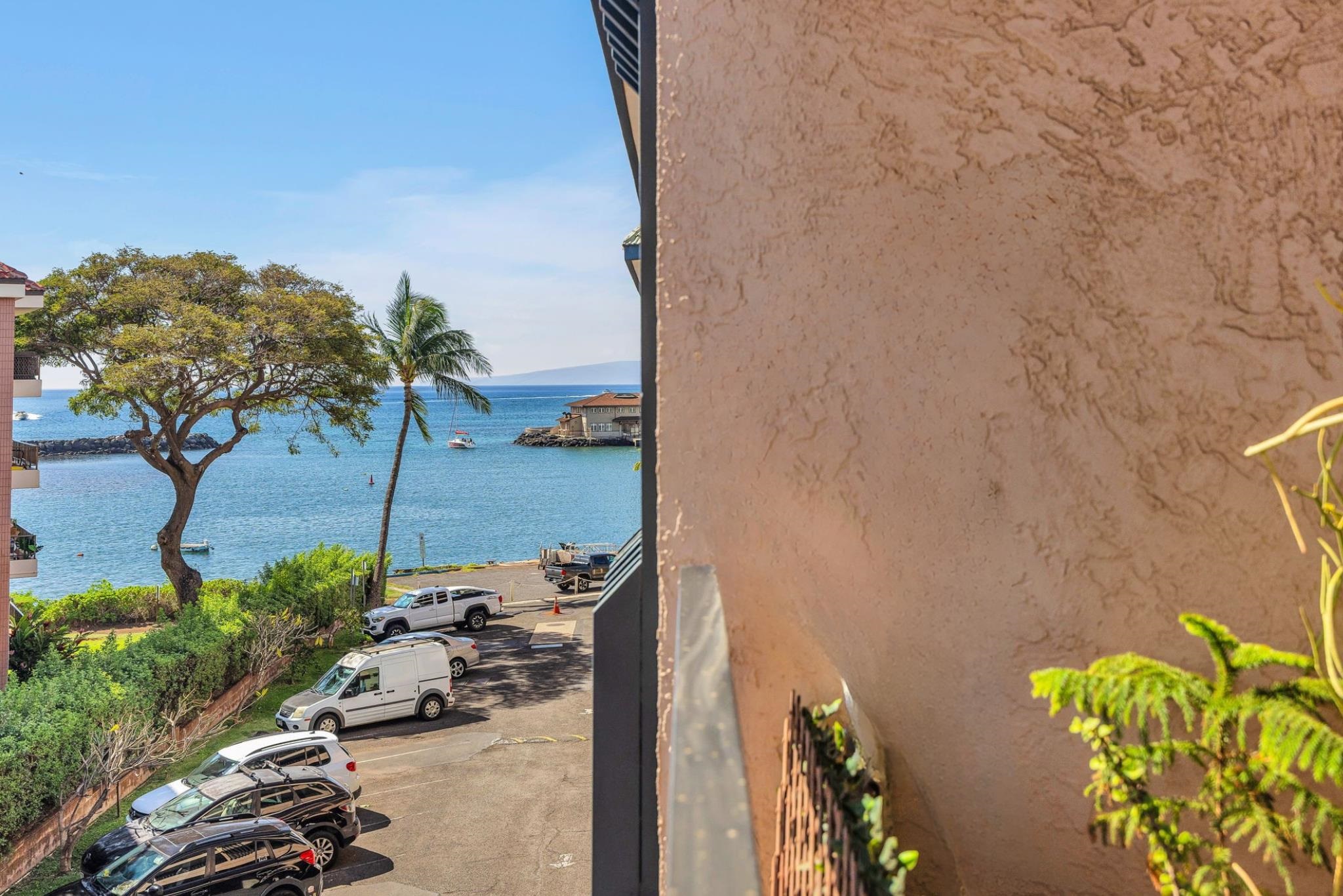 20 Hauoli St Property Photo 4