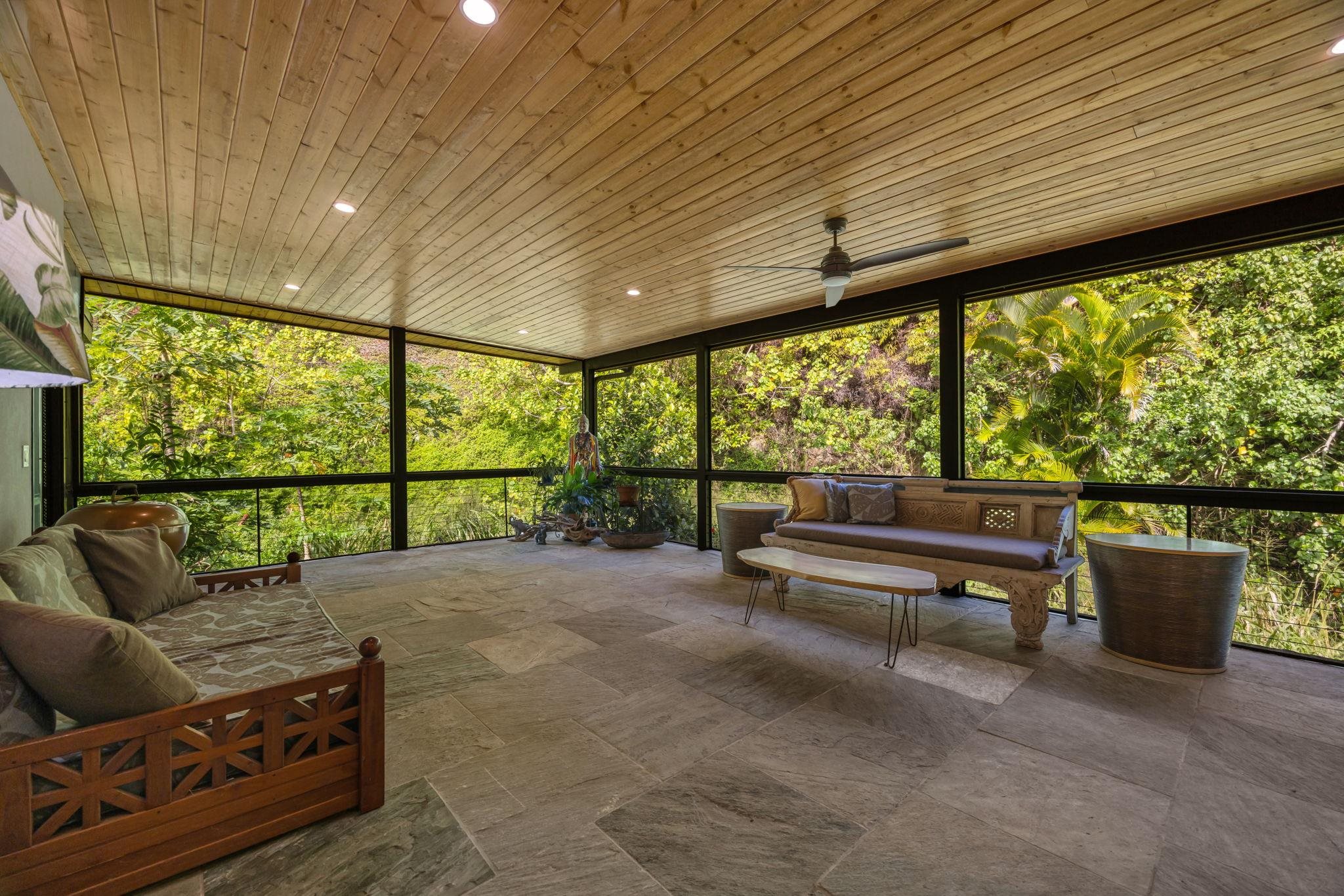 408841 Property Photo 22